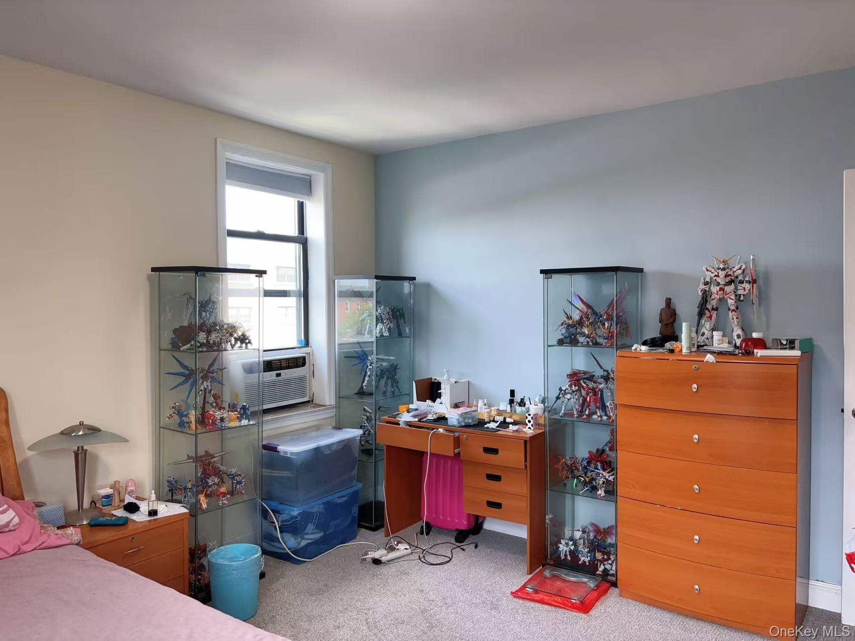 #9 photo, 14450 38th Avenue, Flushing , NY 11354