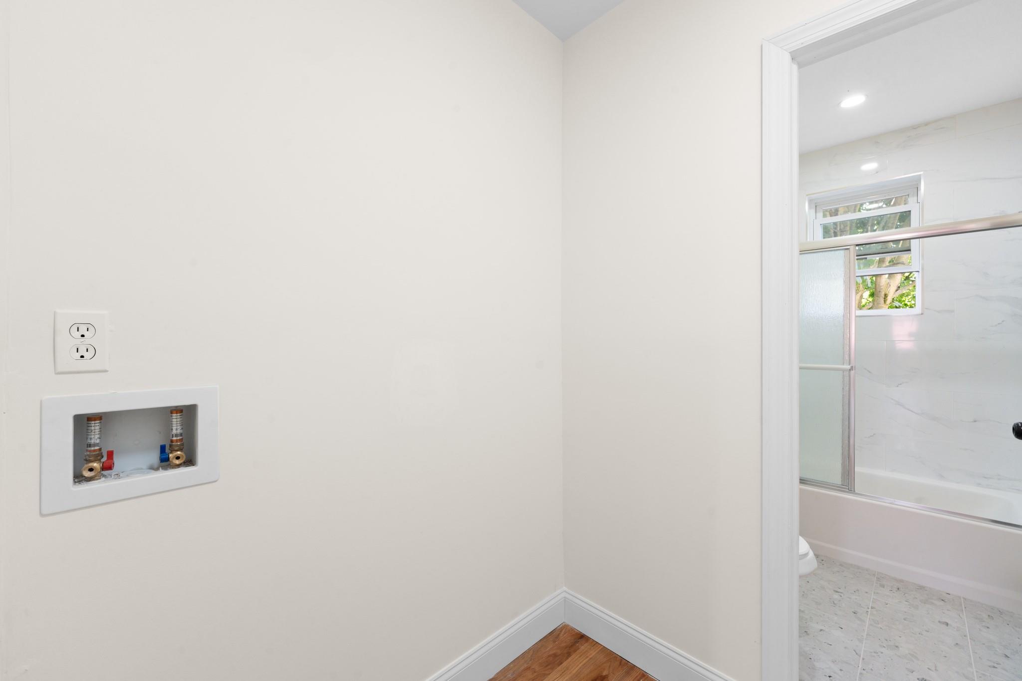 #12 photo, 18914 114th Road, クイーンズ区 Saint Albans , NY 11412