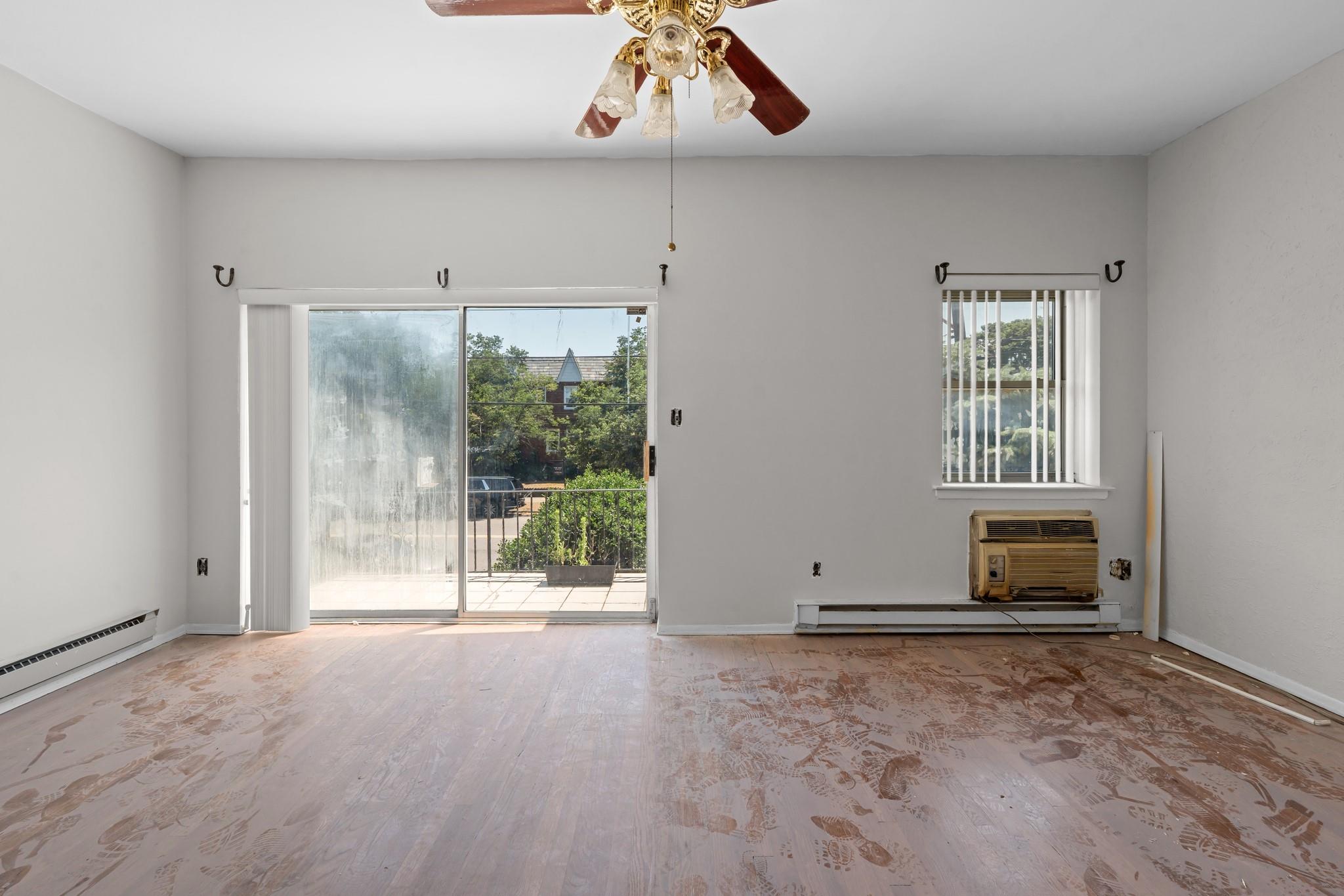 #4 photo, 11501 Linden Boulevard, South Ozone Park , NY 11420