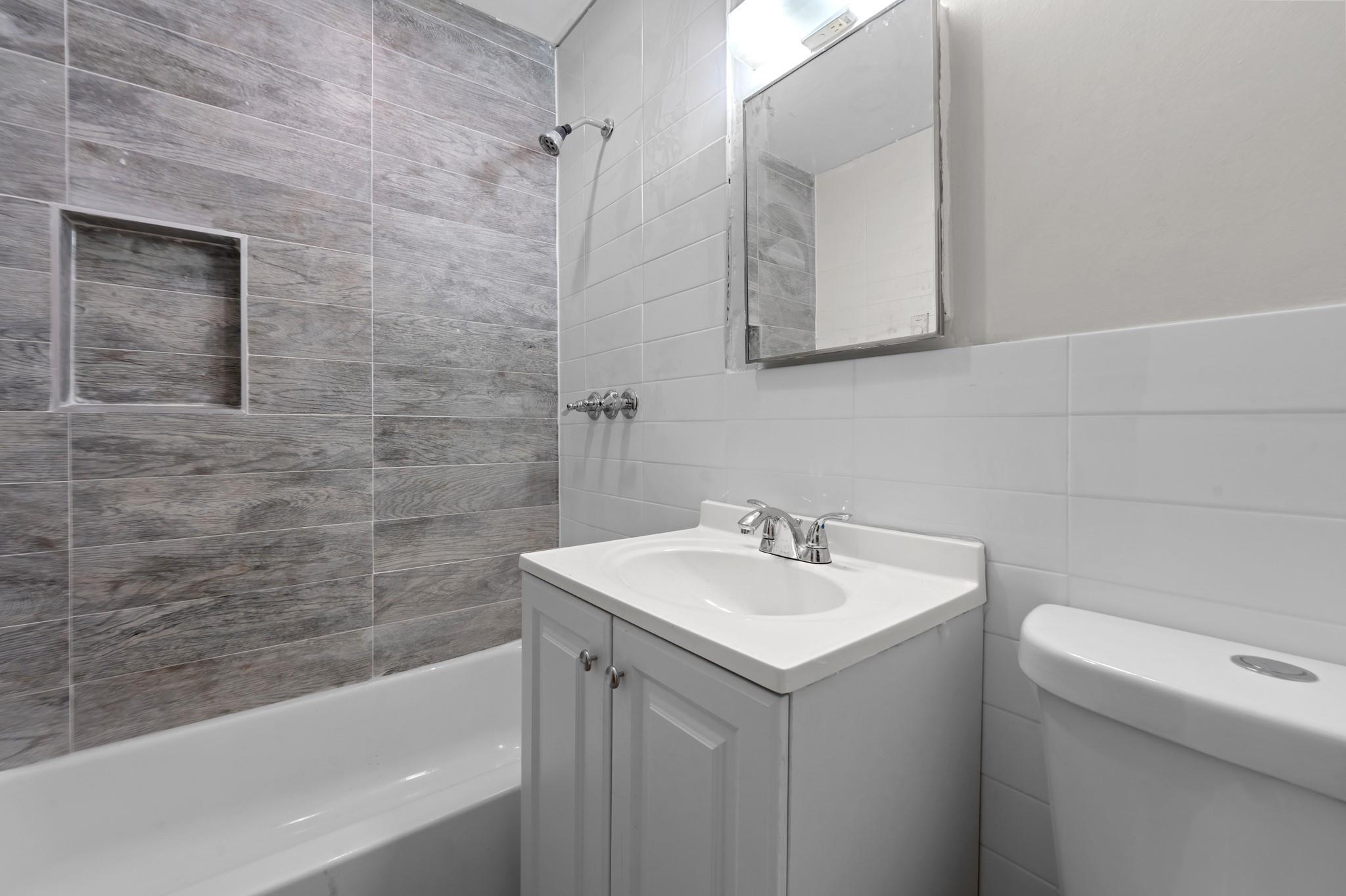 #5 photo, 11501 Linden Boulevard, South Ozone Park , NY 11420