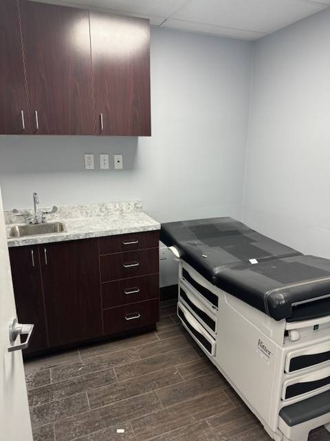 #11 photo, 10-28 154th Street, クイーンズ区 Whitestone , NY 11357