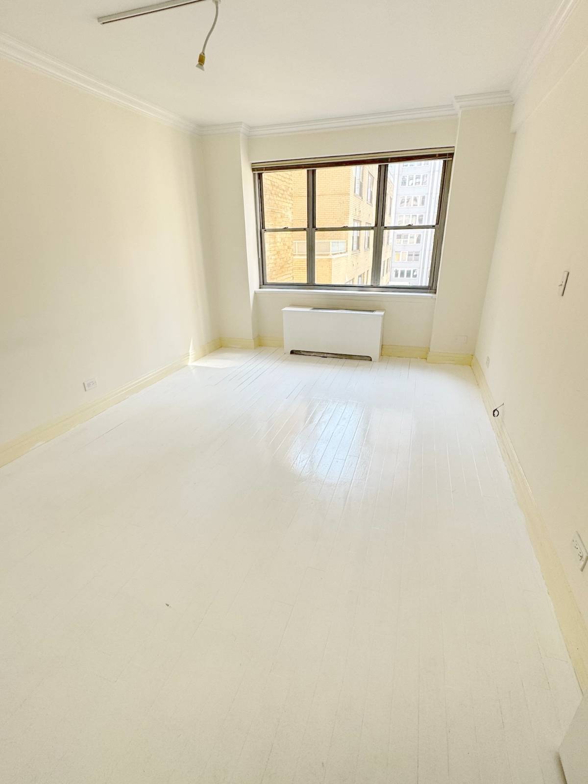 #7 photo, 80 Park Avenue, #11N, New York , NY 10016