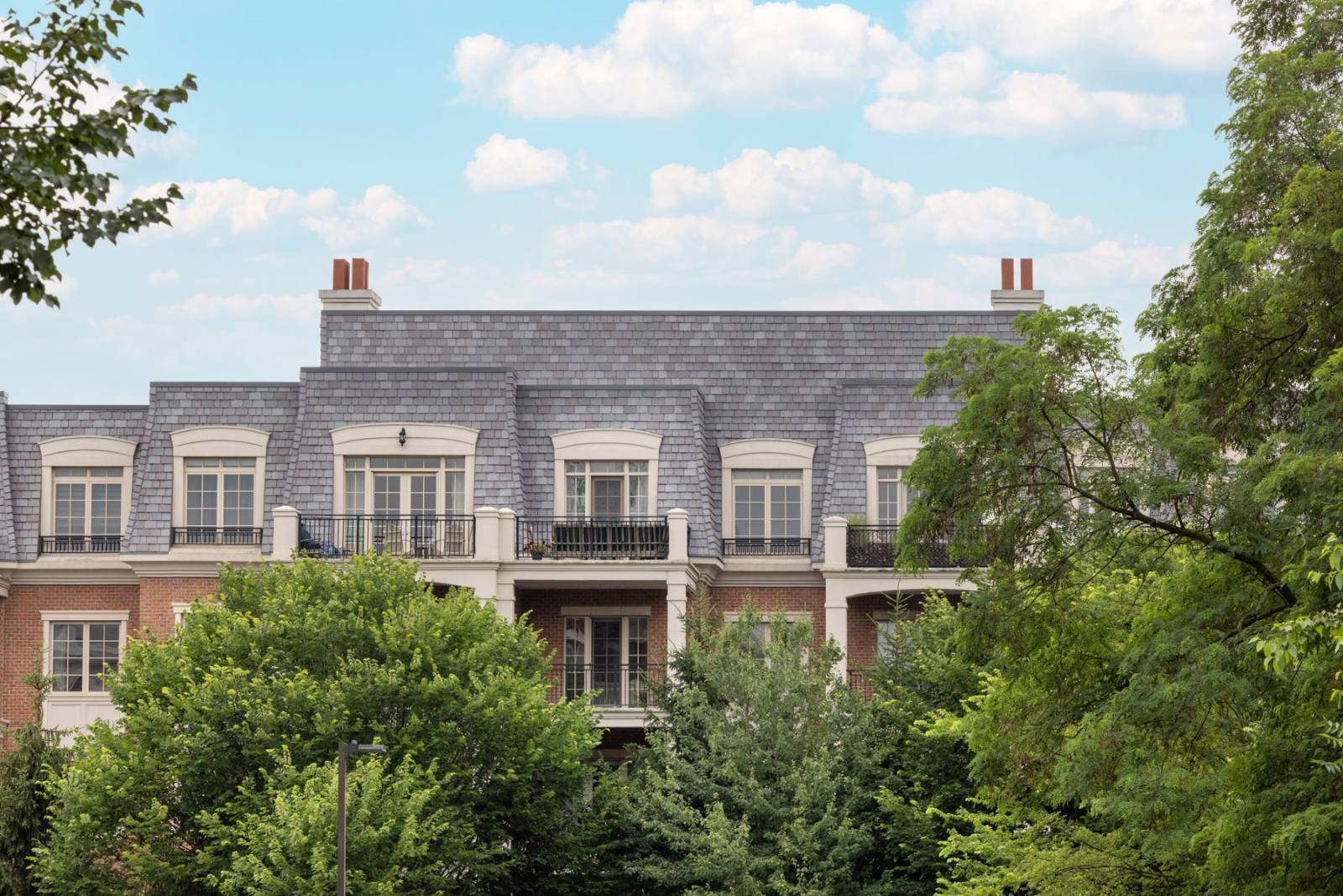 #13 photo, 2000 Royal Court, ナッソー郡 North Hills , NY 11040