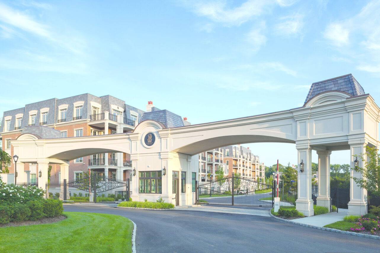 #19 photo, 2000 Royal Court, ナッソー郡 North Hills , NY 11040