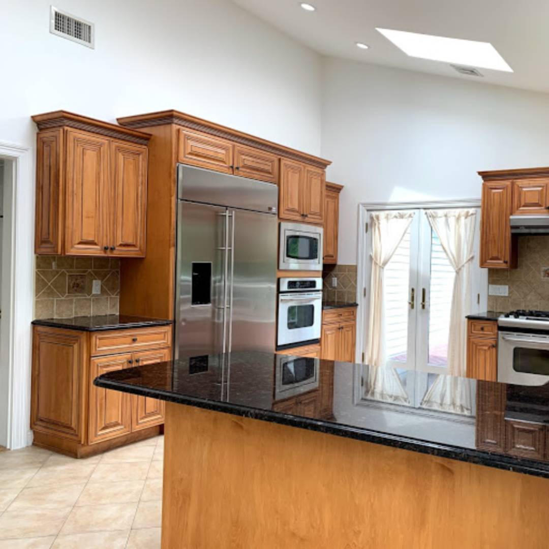 #6 photo, 18 Cross Hill, Eastchester , NY 10709