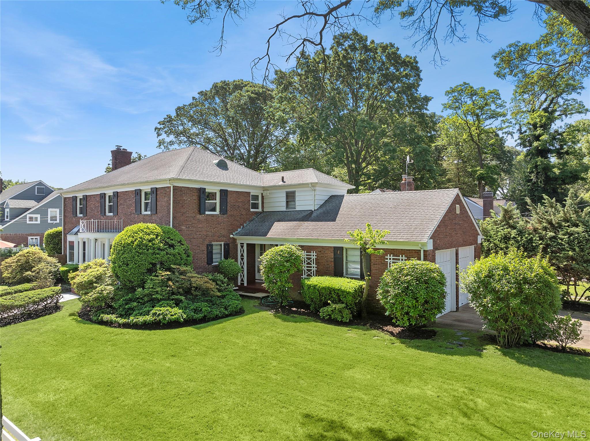 #3 photo, 107 California Avenue, ナッソー郡 Freeport , NY 11520