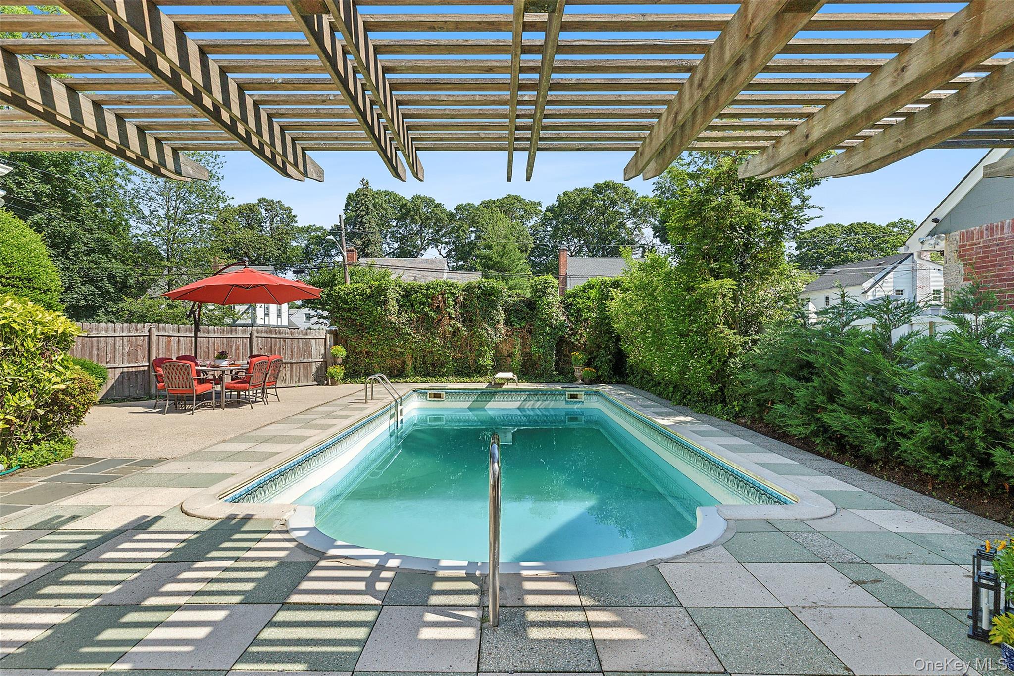 #5 photo, 107 California Avenue, ナッソー郡 Freeport , NY 11520