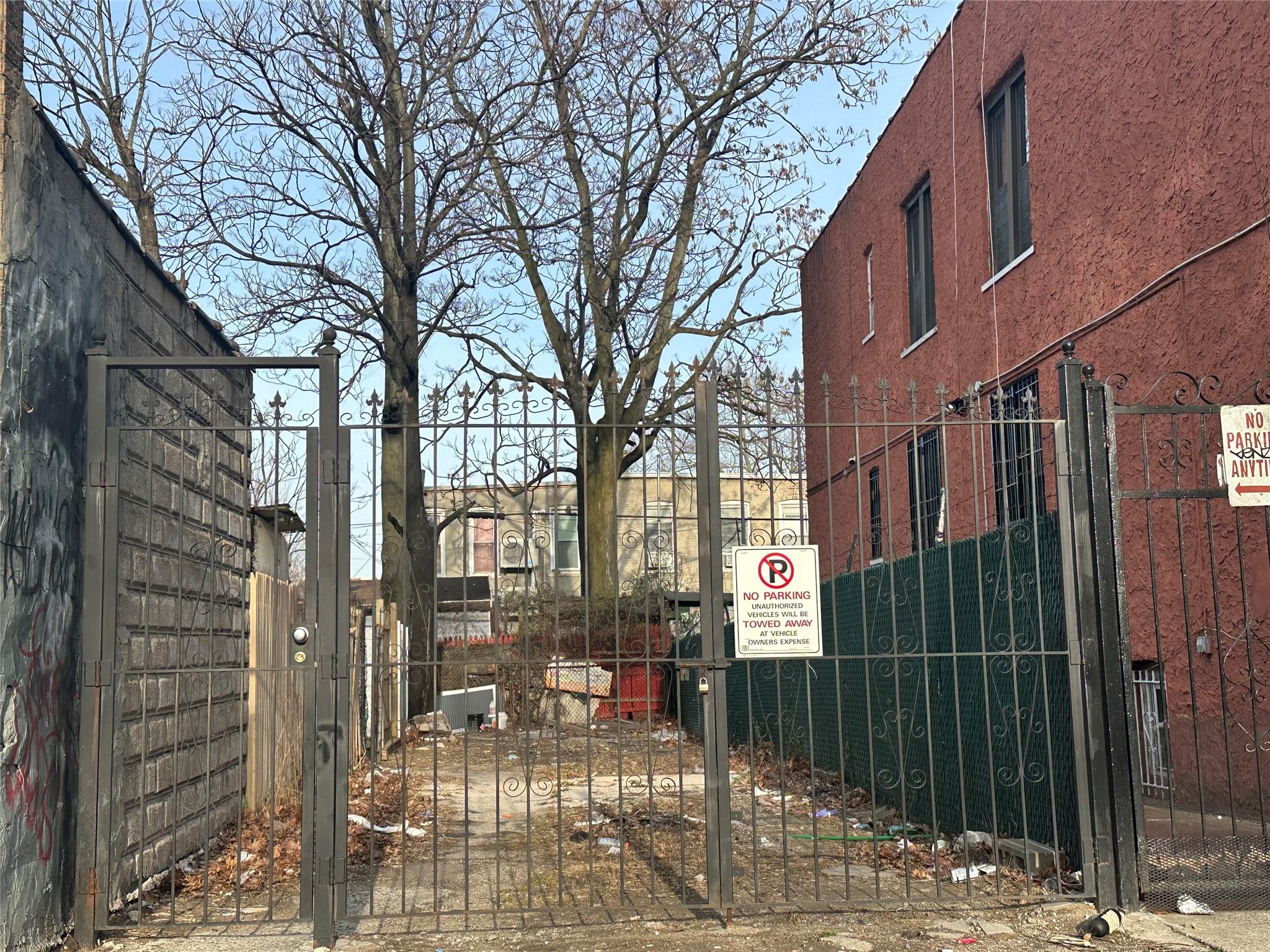 #3 photo, 774 Blake Avenue, ブルックリン区 Brooklyn , NY 11207