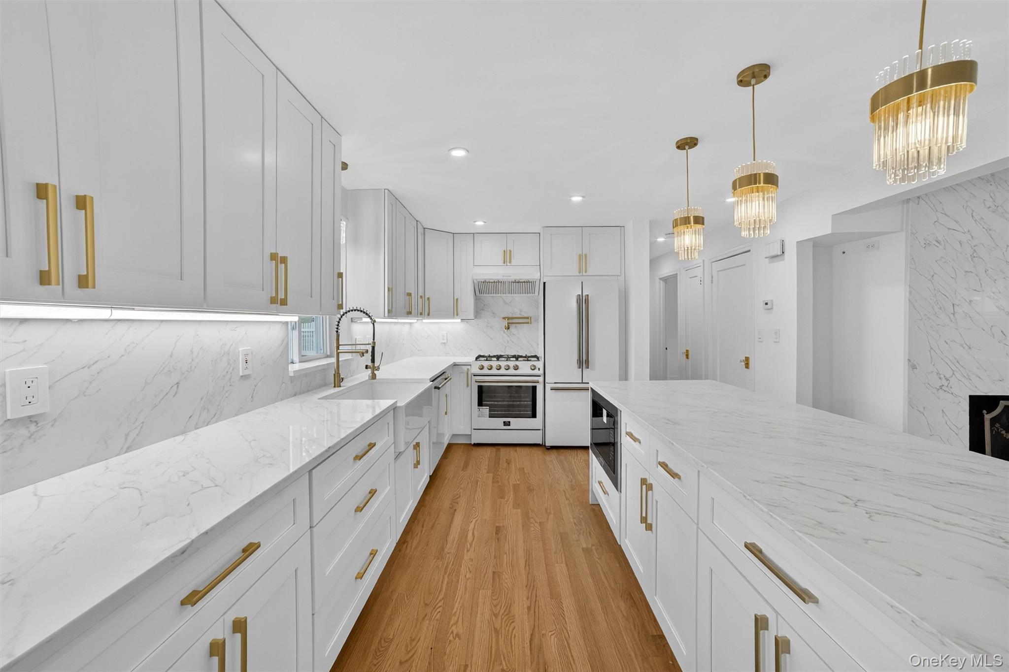 #10 photo, 15 Benedict Avenue, Eastchester , NY 10709