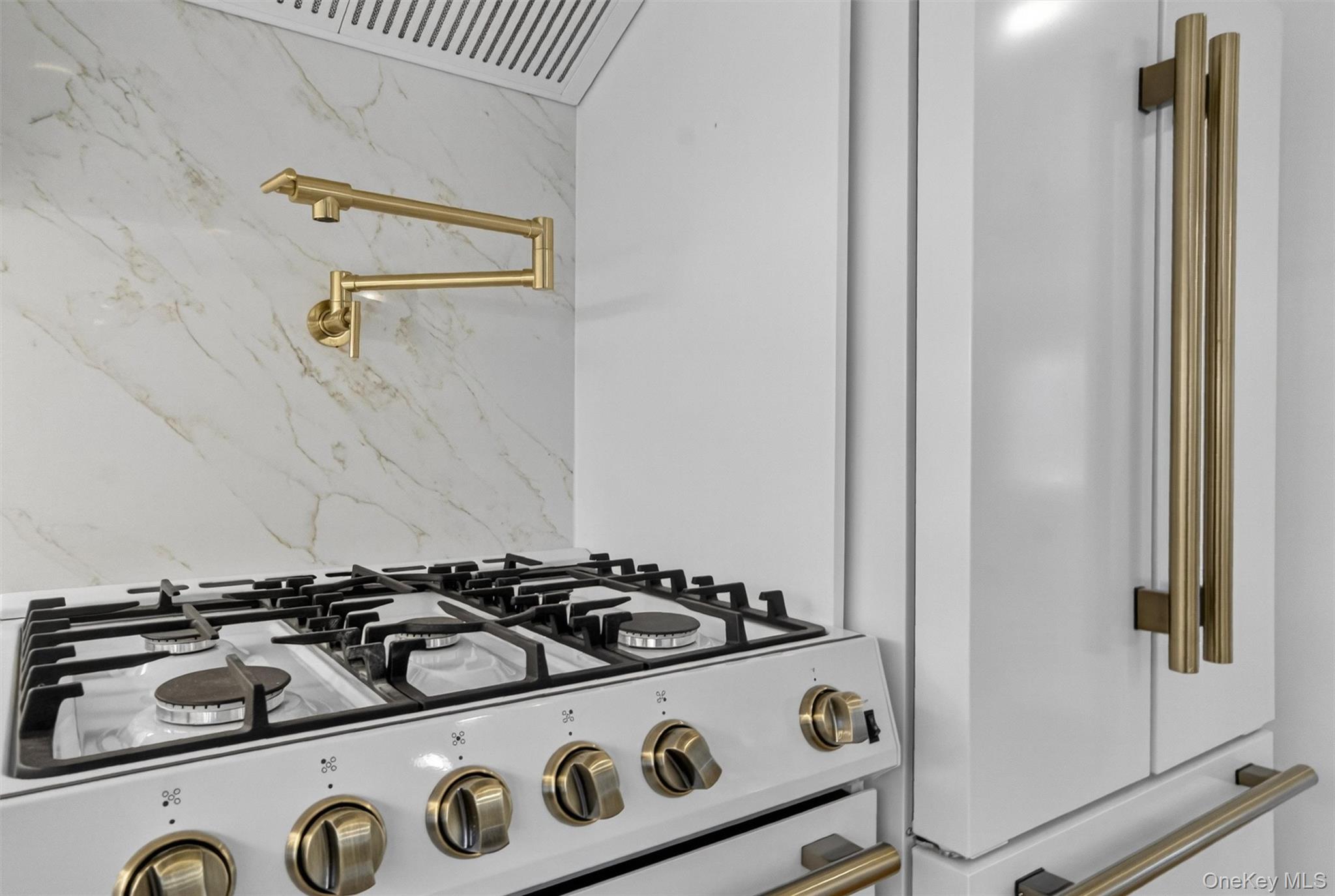 #15 photo, 15 Benedict Avenue, Eastchester , NY 10709