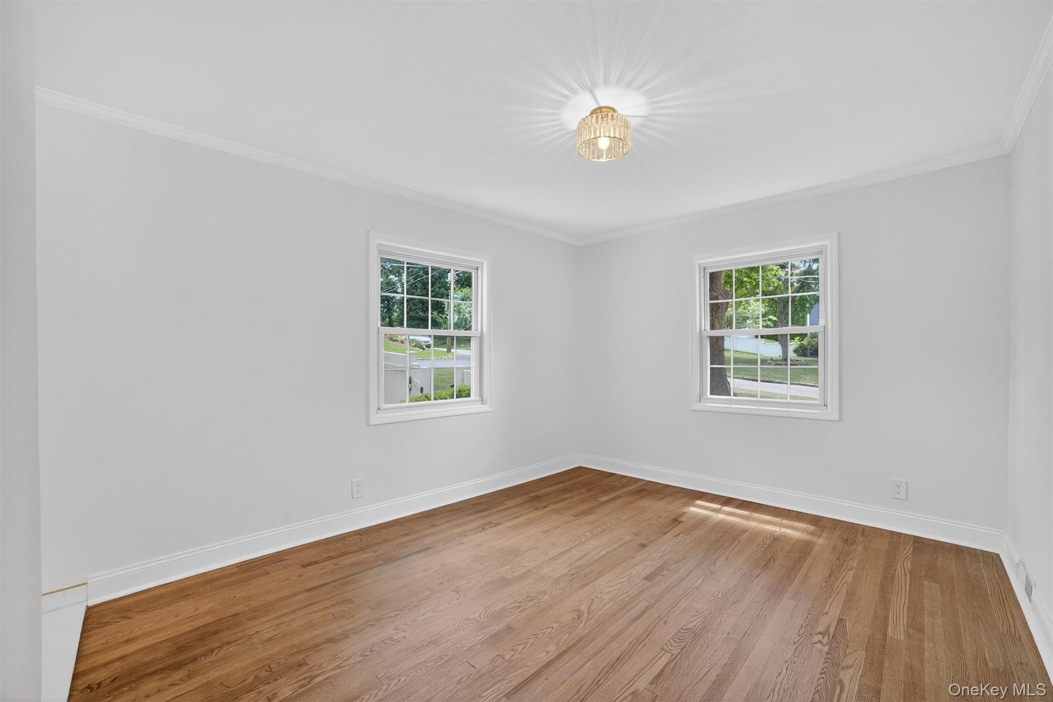 #18 photo, 15 Benedict Avenue, Eastchester , NY 10709