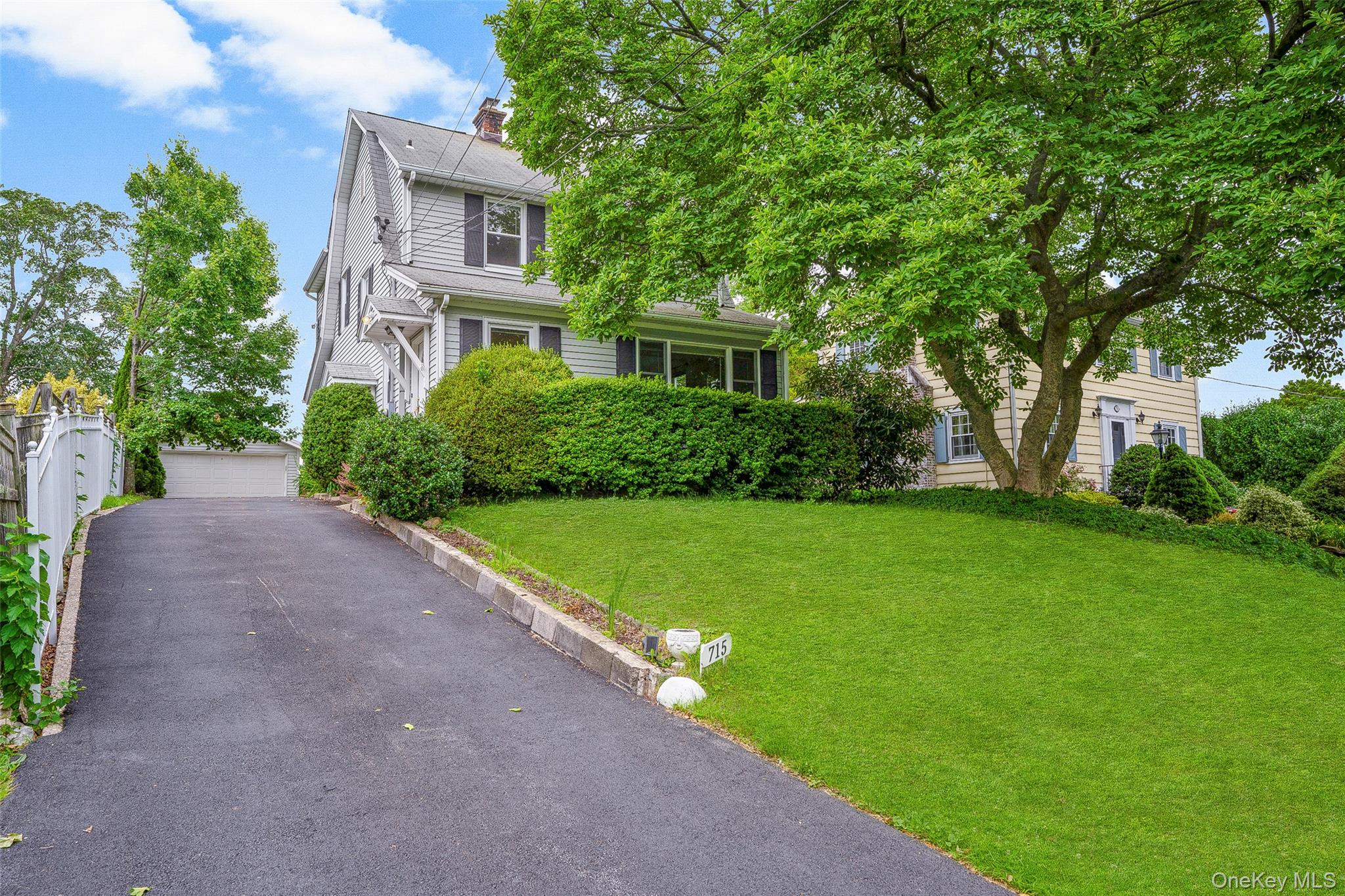 #1 photo, 715 Old Post Road, 紐約州 Mamaroneck , NY 10543