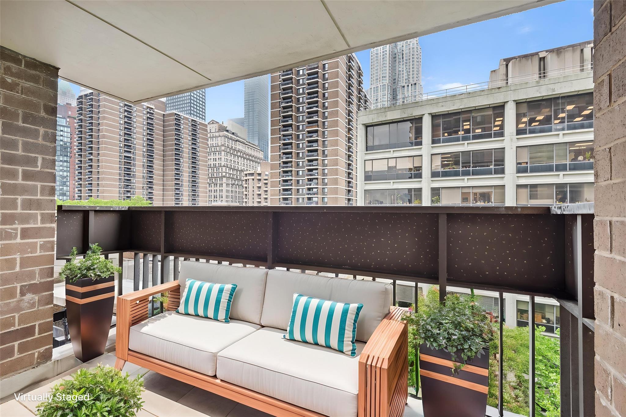 #7 photo, 333 Pearl Street, New York (Manhattan) , NY 10038