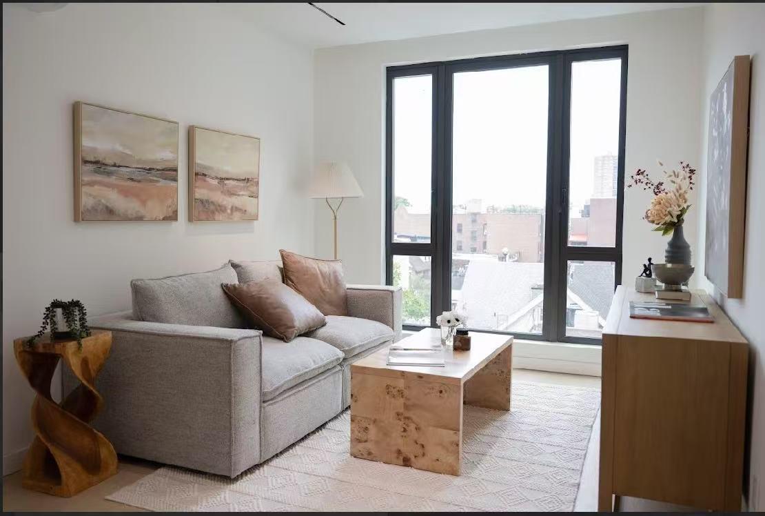 #6 photo, 108-17 72 Avenue, クイーンズ区 Forest Hills , NY 11375