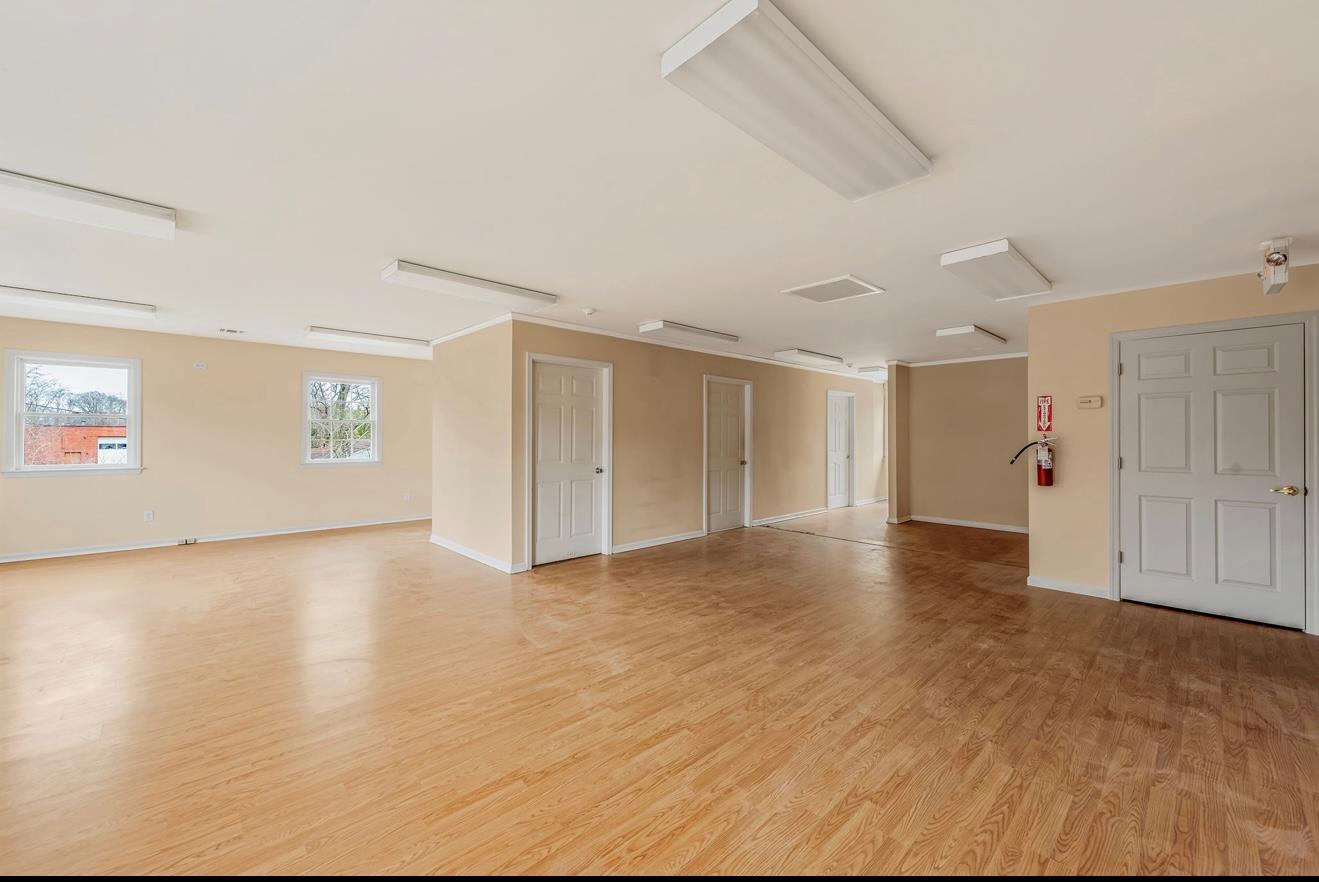 #15 photo, 1360 Montauk, サフォーク郡 Mastic , NY 11950