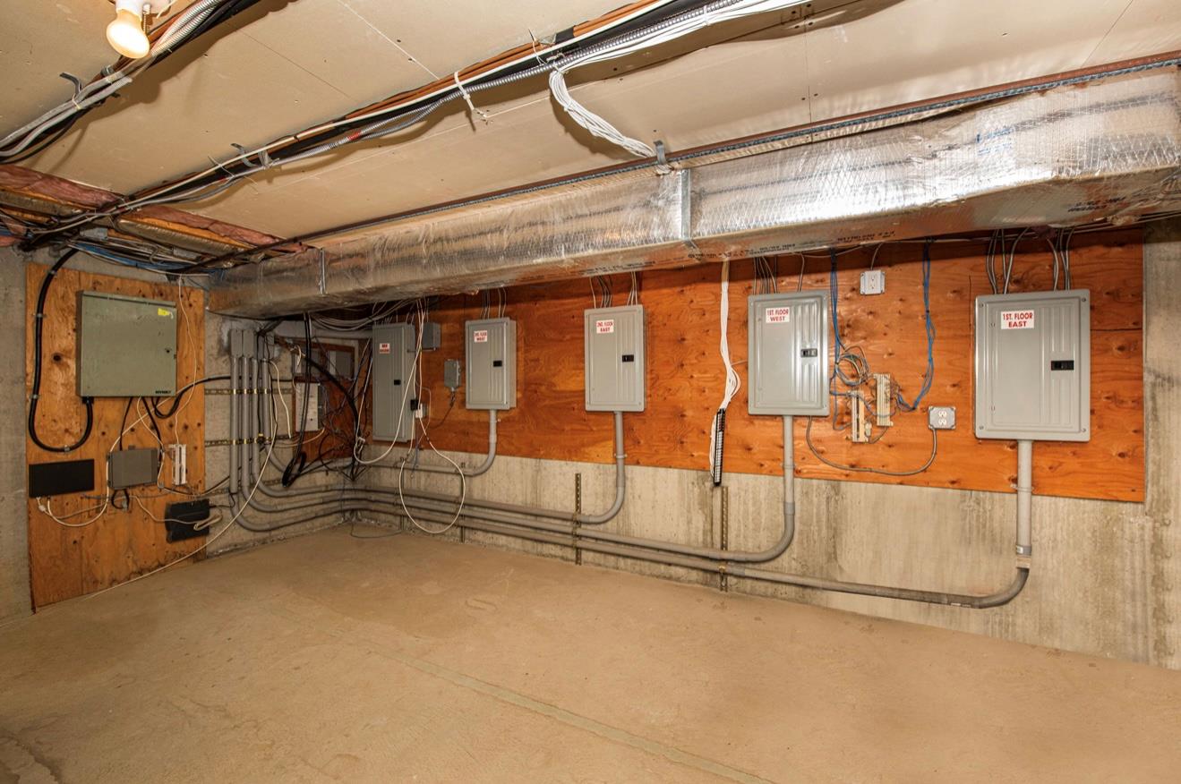 #20 photo, 1360 Montauk, サフォーク郡 Mastic , NY 11950