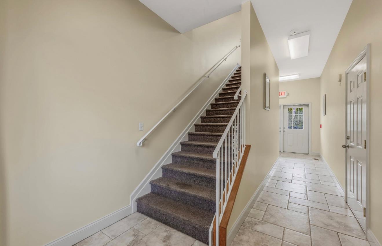 #5 photo, 1360 Montauk, サフォーク郡 Mastic , NY 11950