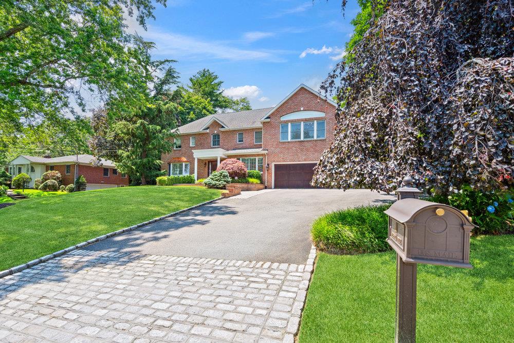 #1 photo, 41 Hofstra Drive, Plainview , NY 11803