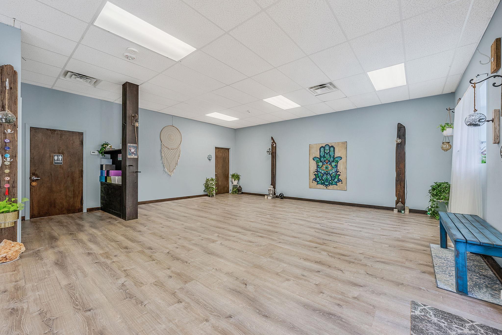 #12 photo, 6 New York Avenue, サフォーク郡 Sound Beach , NY 11789