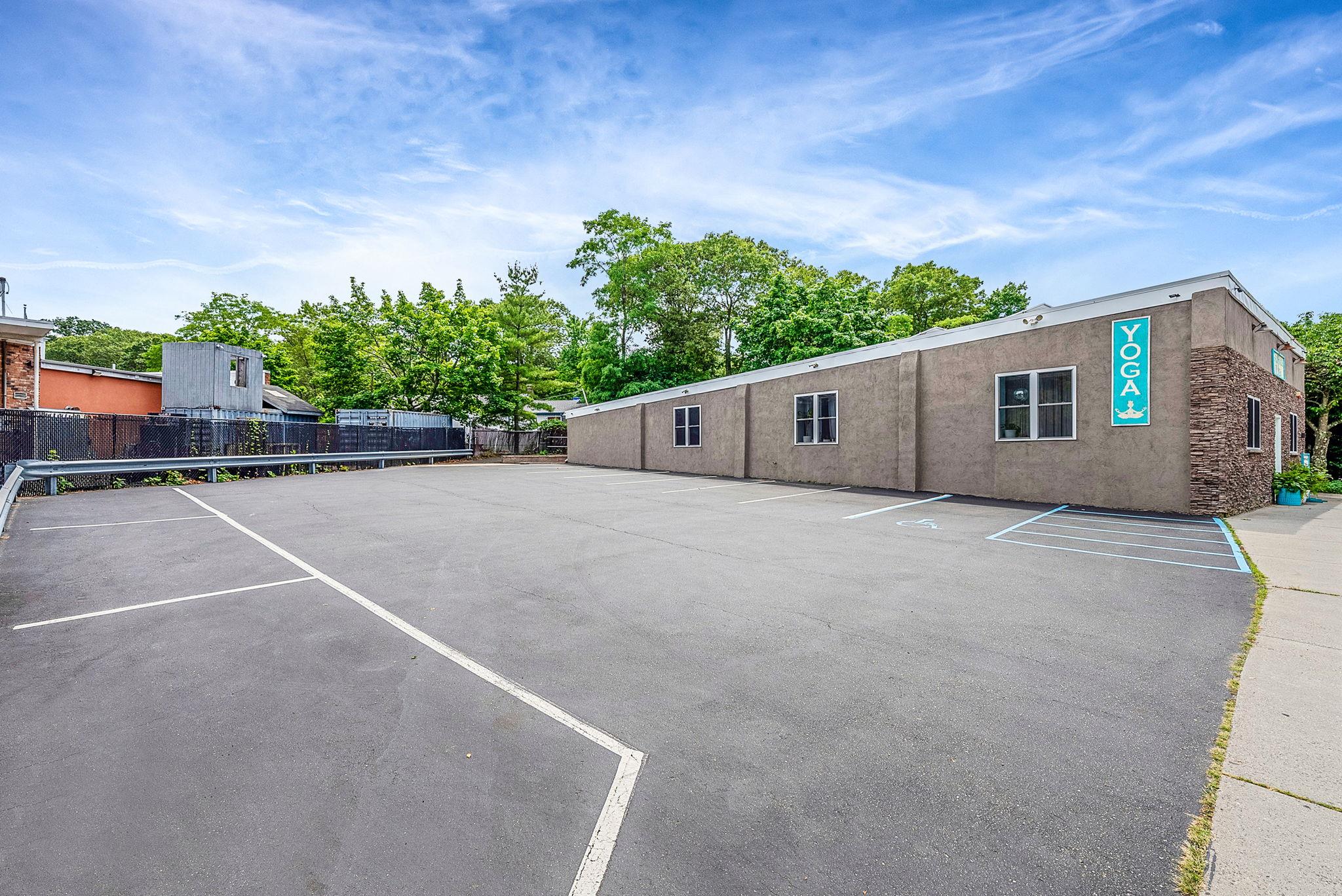 #4 photo, 6 New York Avenue, サフォーク郡 Sound Beach , NY 11789