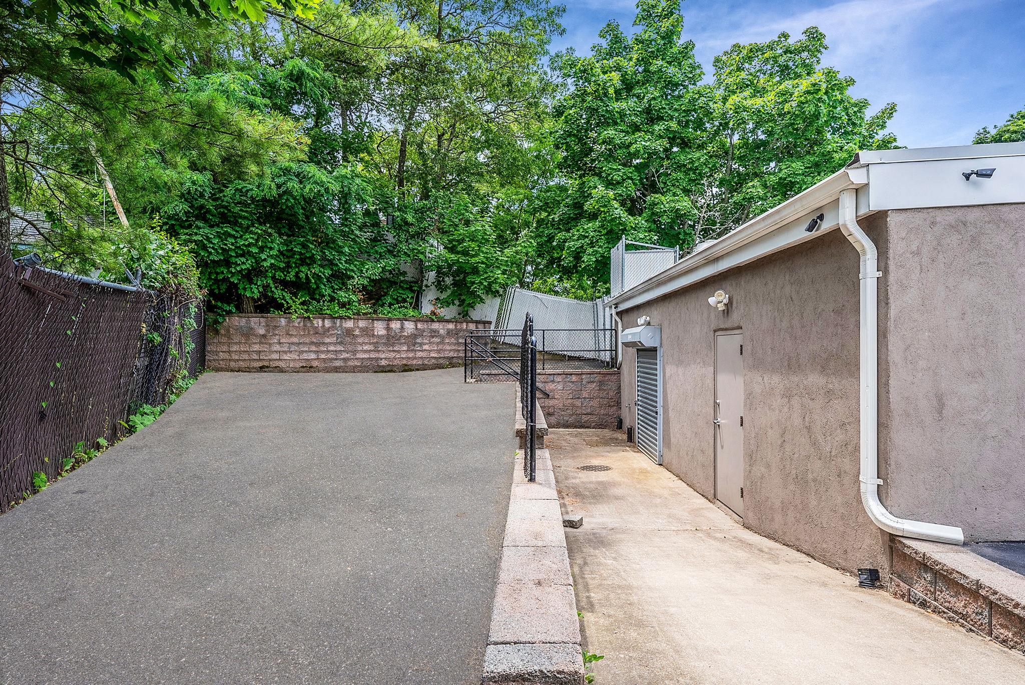 #5 photo, 6 New York Avenue, サフォーク郡 Sound Beach , NY 11789