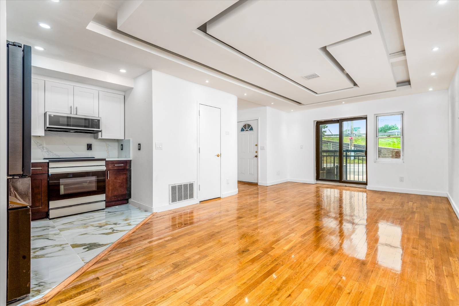 #1 photo, 2883 Cropsey , #1B, ブルックリン区 Brooklyn , NY 11214