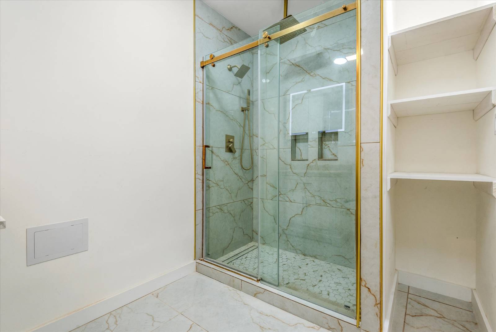 #10 photo, 2883 Cropsey , #1B, ブルックリン区 Brooklyn , NY 11214