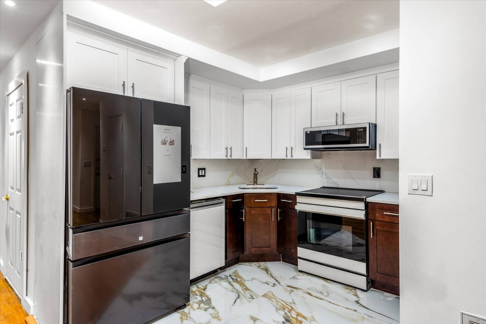 #4 photo, 2883 Cropsey , #1B, ブルックリン区 Brooklyn , NY 11214