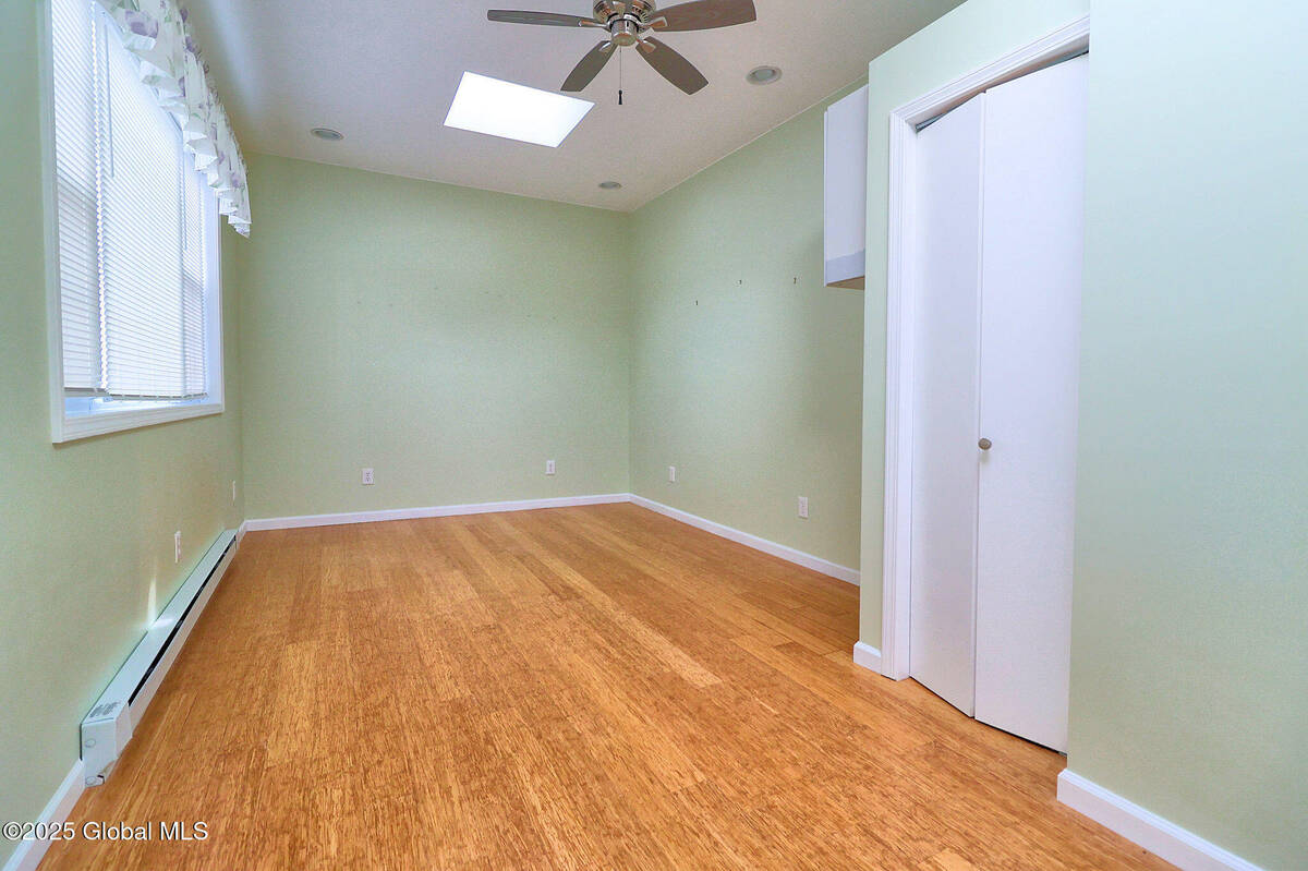 #21 photo, 22 Schaffer Drive, Colonie , NY 12047