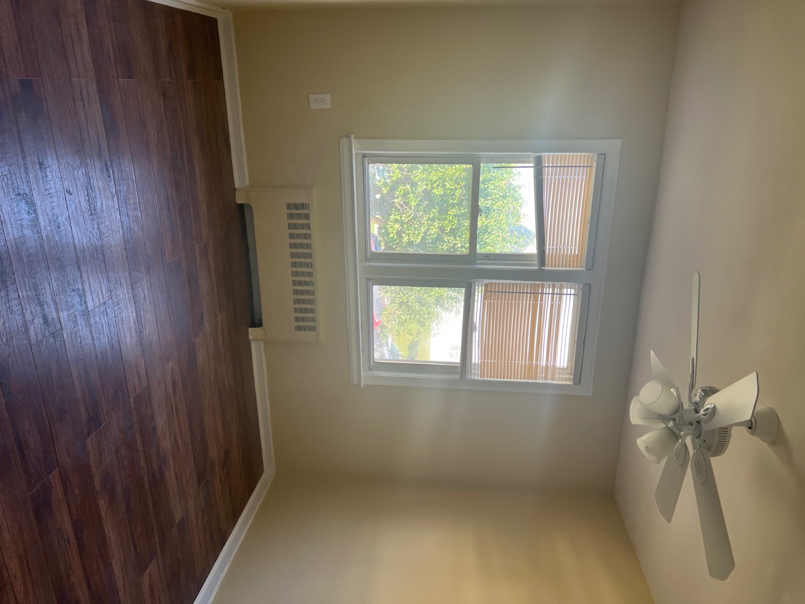 #4 photo, 52 Winchester Avenue, #2A, Yonkers , NY 10710