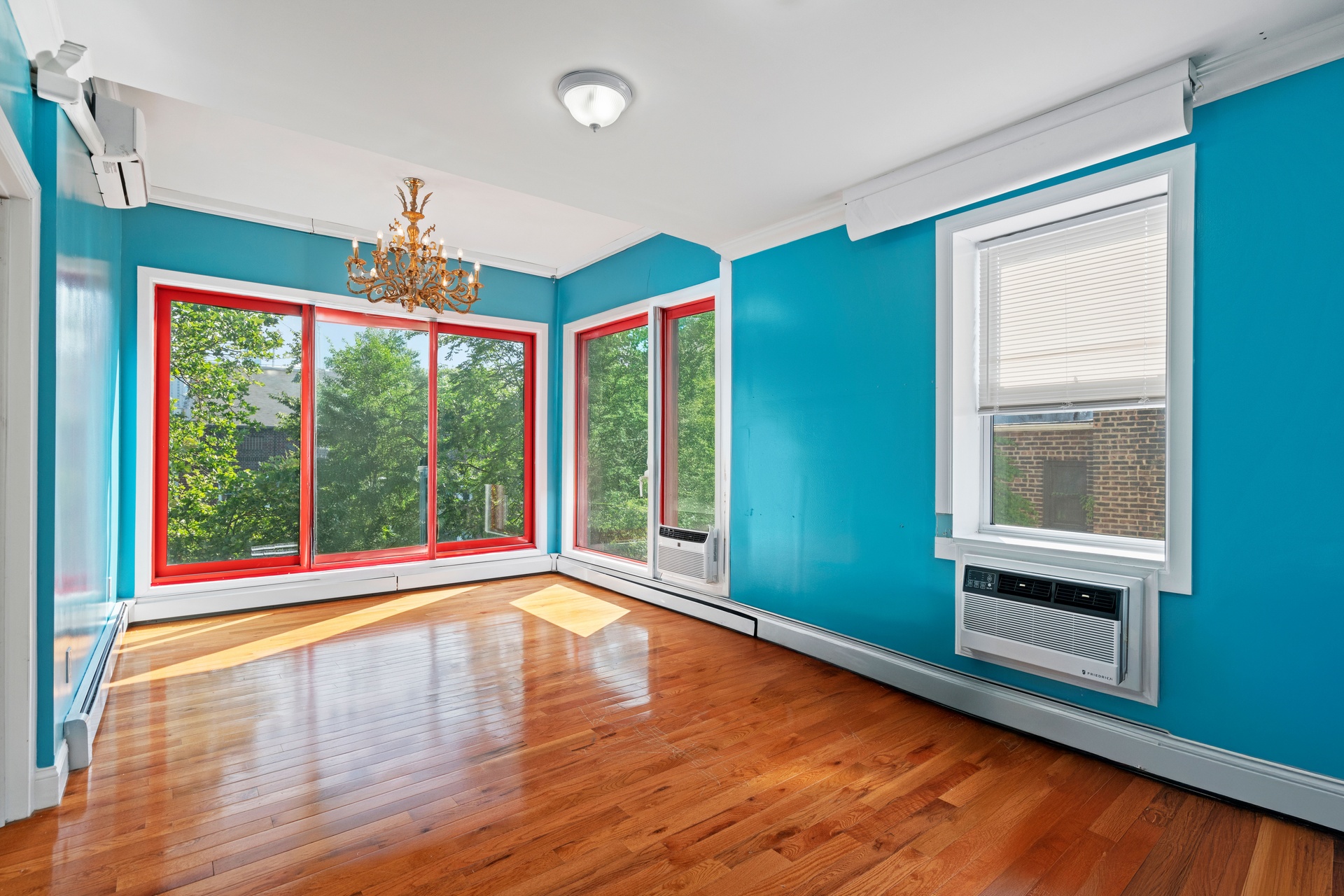 #13 photo, 28-07 36th Avenue, クイーンズ区 Long Island City , NY 11106