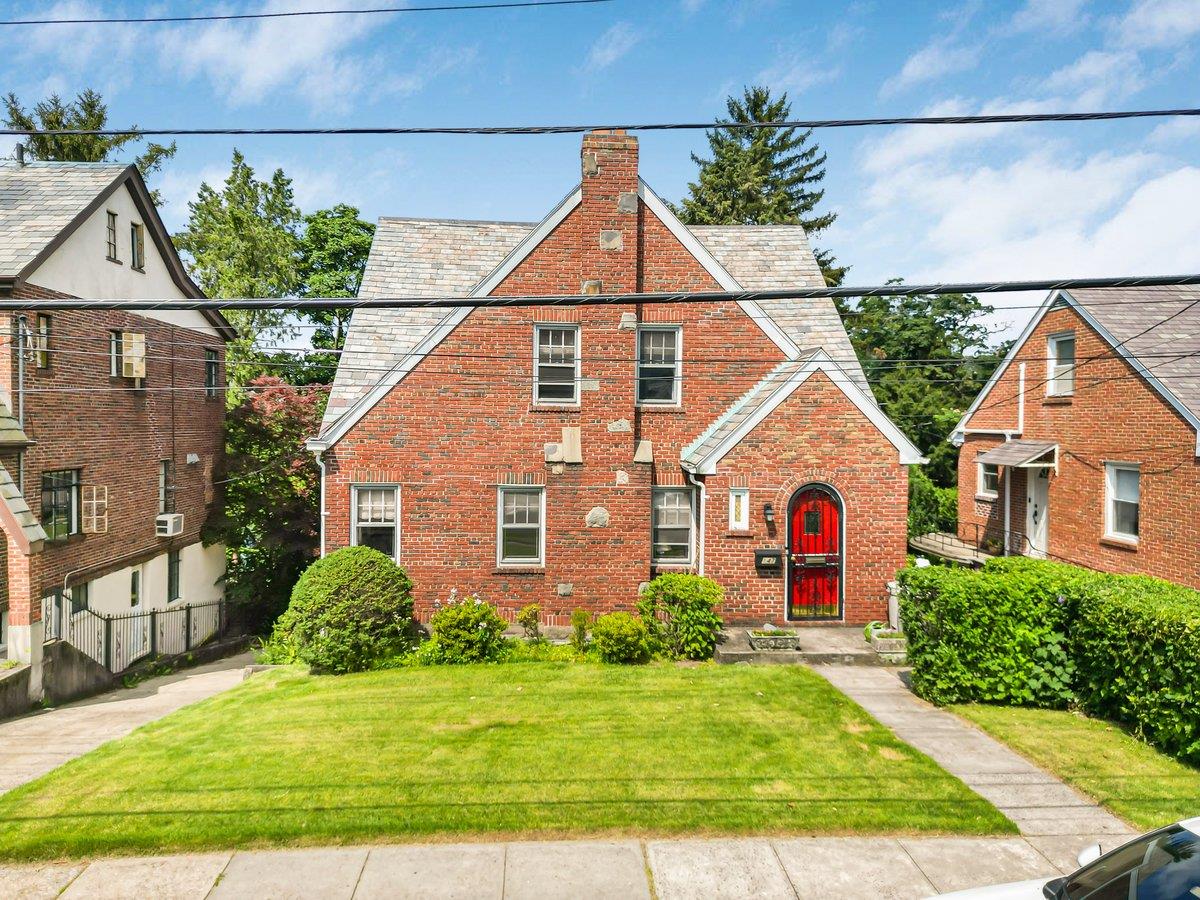 #1 photo, 147 Lee Avenue, Yonkers , NY 10705