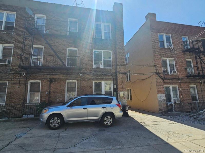 #13 photo, 43-32 40 Street, クイーンズ区 Woodside , NY 11104