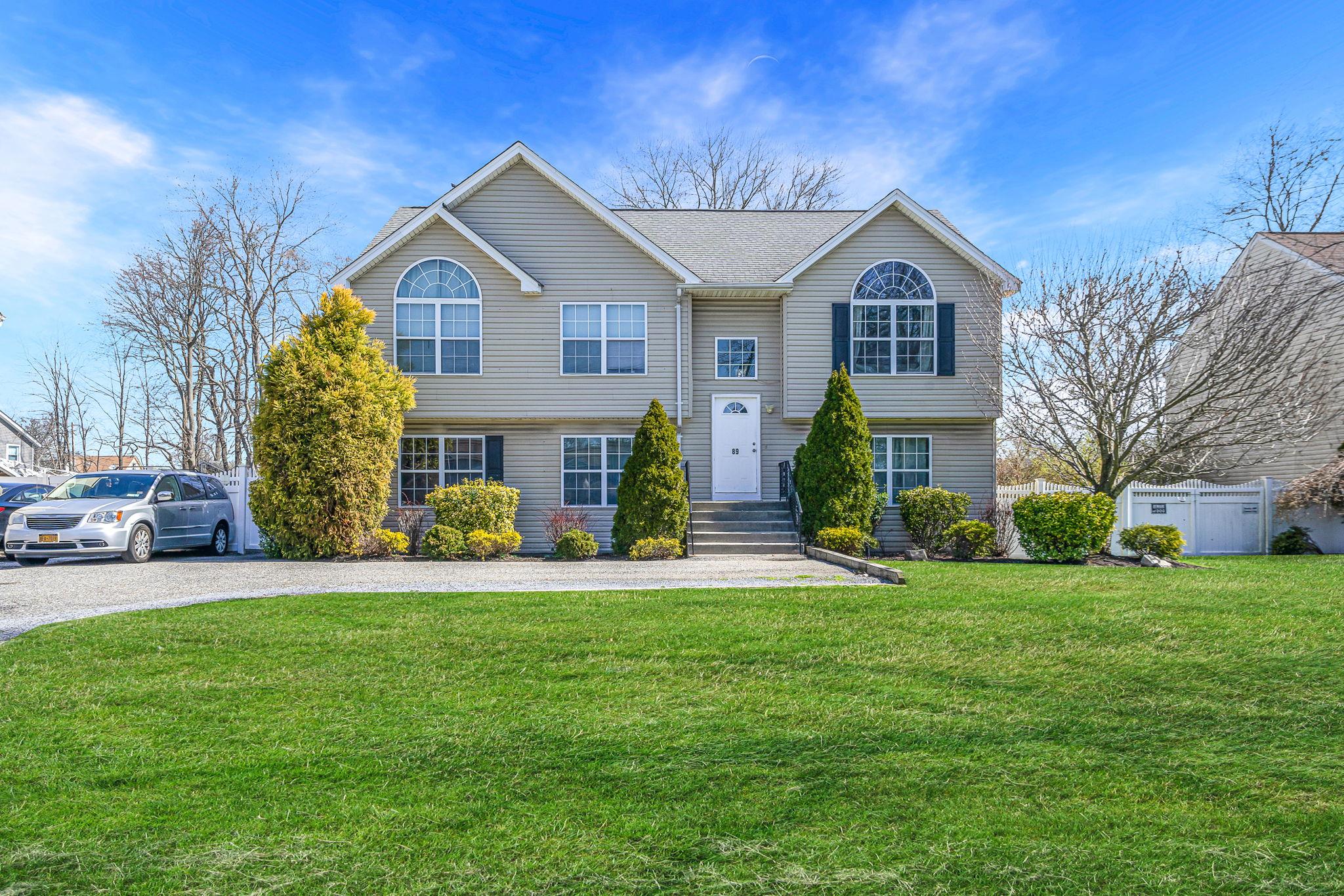 #1 photo, 89 3rd Avenue, 東長島 海湾 Bay Shore , NY 11706