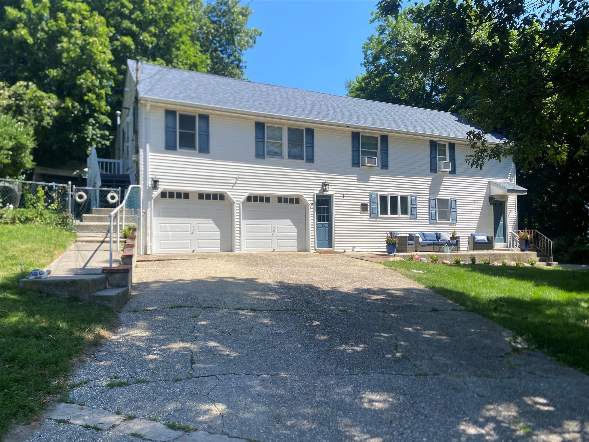 #1 photo, 124 Cliff Road, 東長島 Wading River , NY 11792