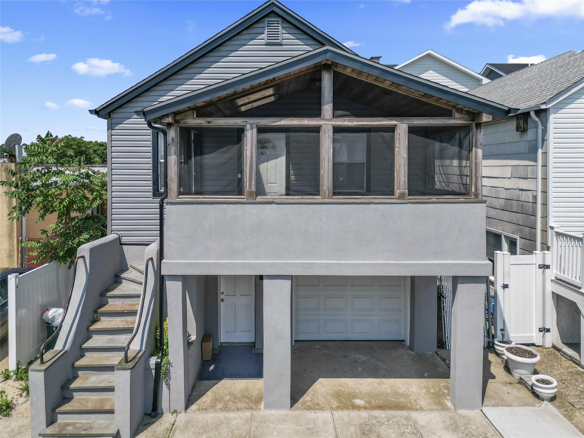 #1 photo, 61 Minnesota Avenue, 長島 長灘 Long Beach , NY 11561