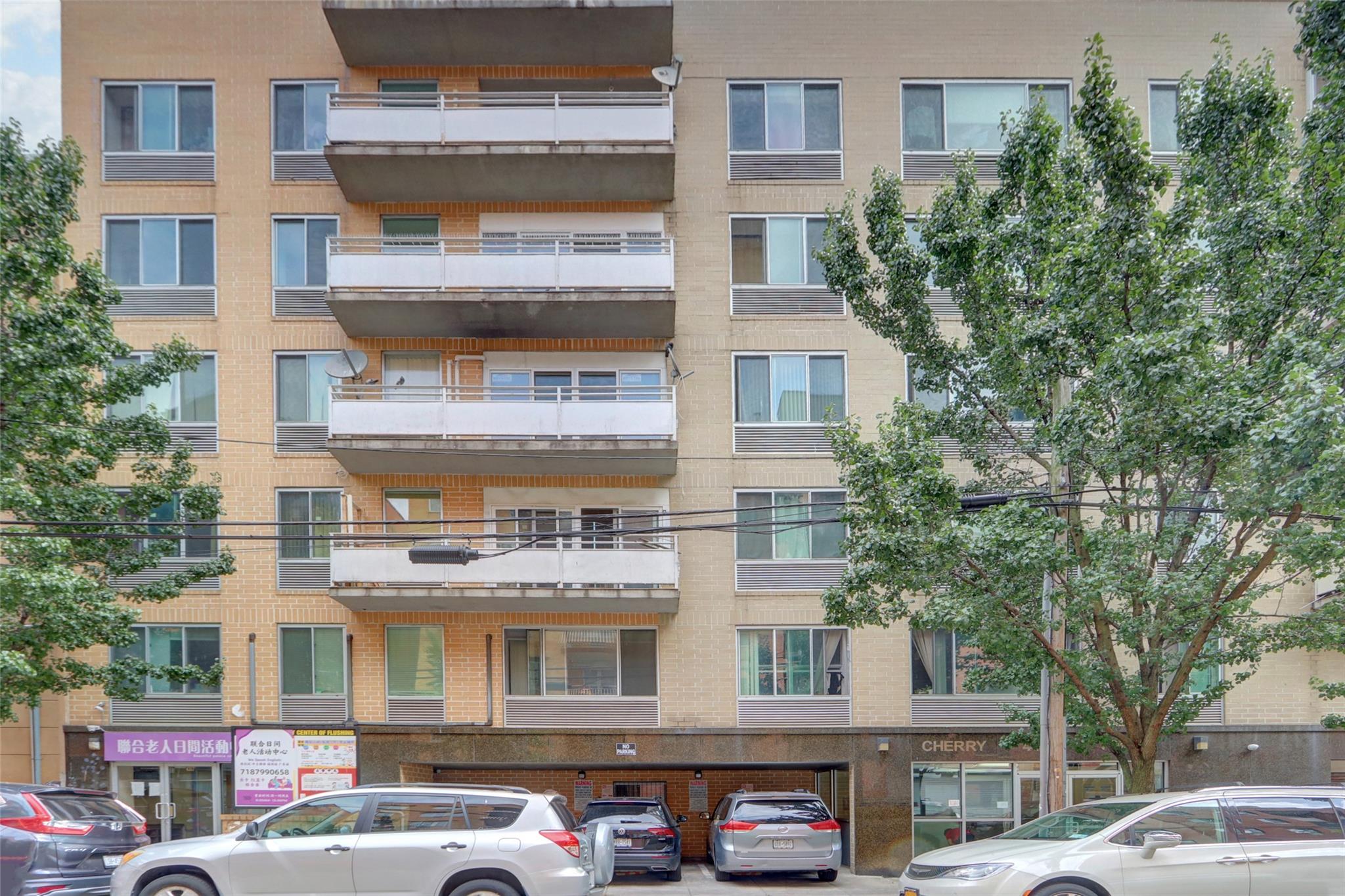 #2 photo, 4317 Union Street, クイーンズ区 Flushing , NY 11355