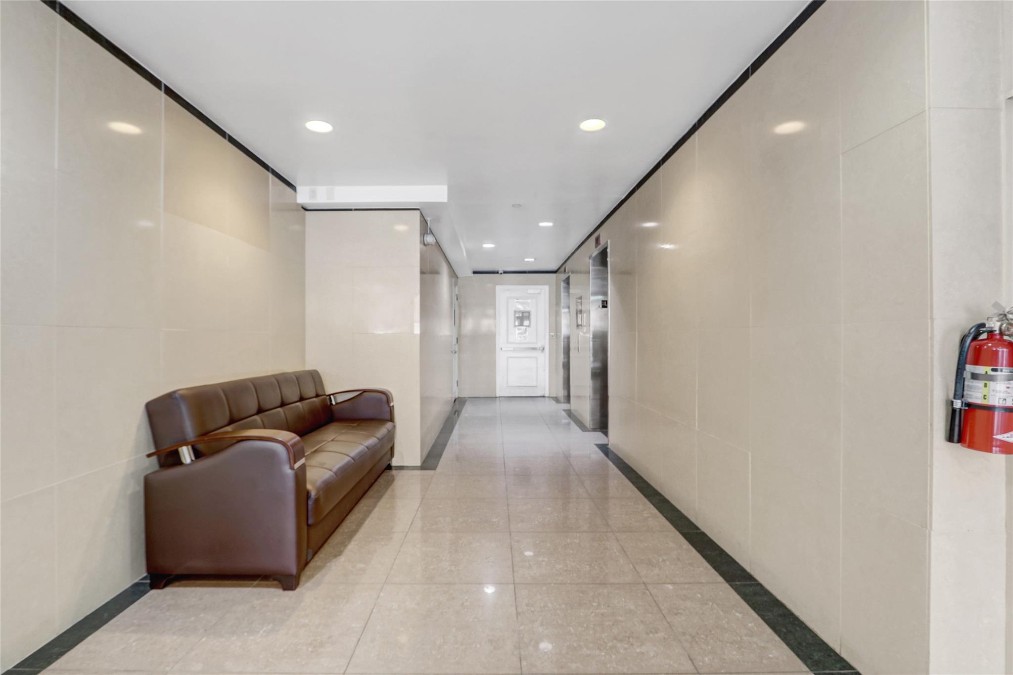 #4 photo, 4317 Union Street, クイーンズ区 Flushing , NY 11355