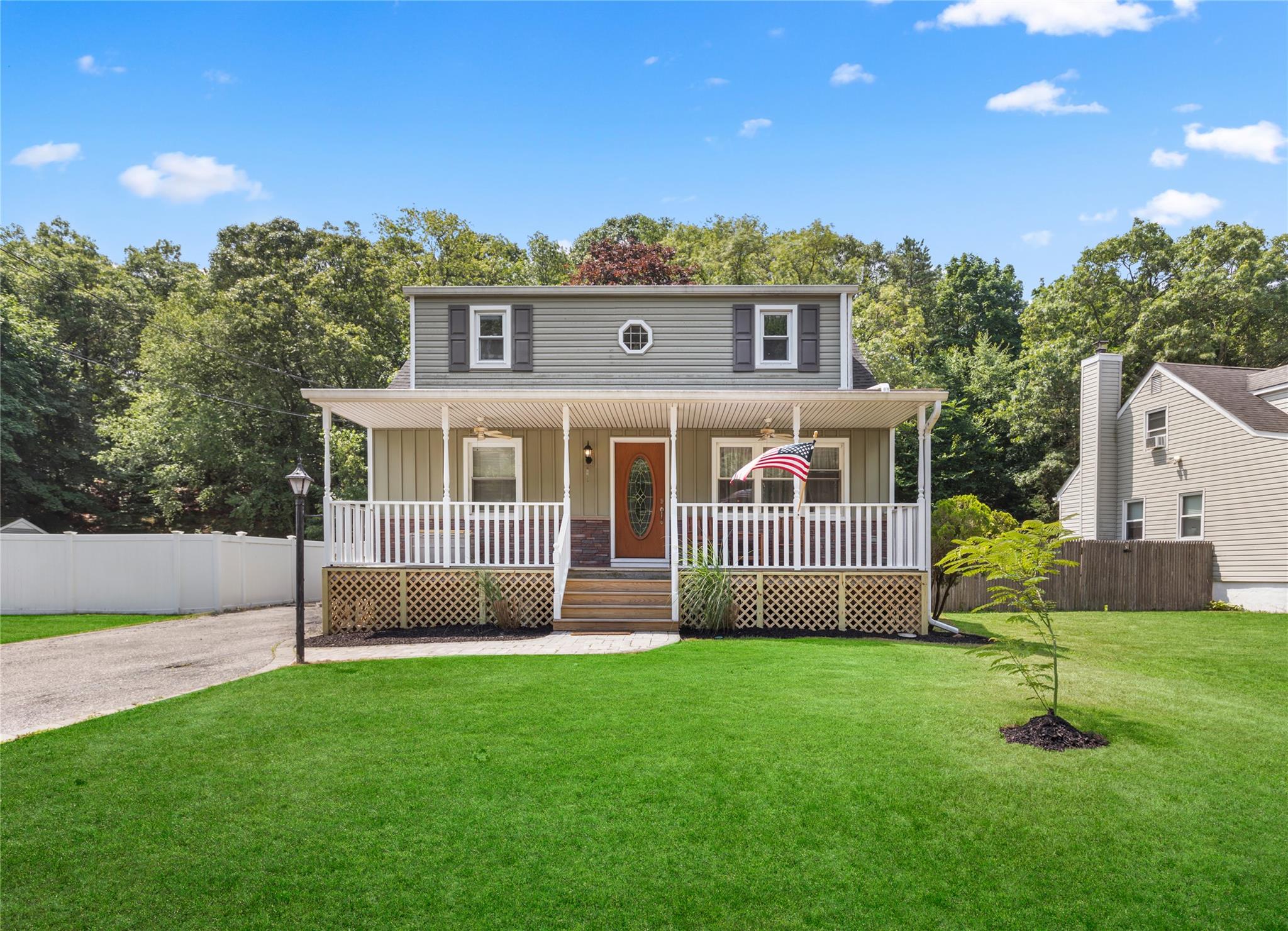 #1 photo, 370 Central Islip Boulevard, Ronkonkoma , NY 11779