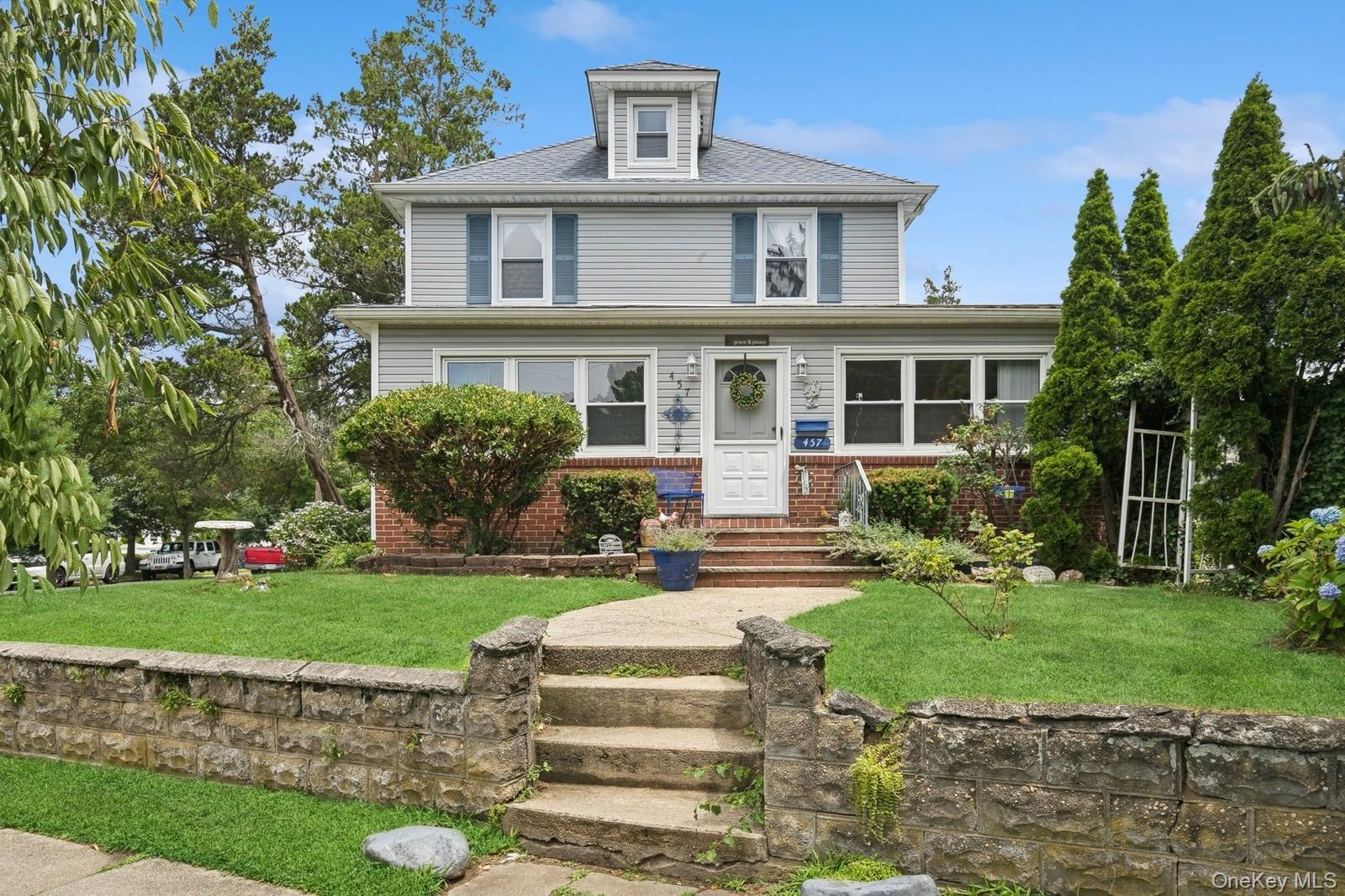 #1 photo, 457 Secatogue Avenue, 長島 Farmingdale , NY 11735