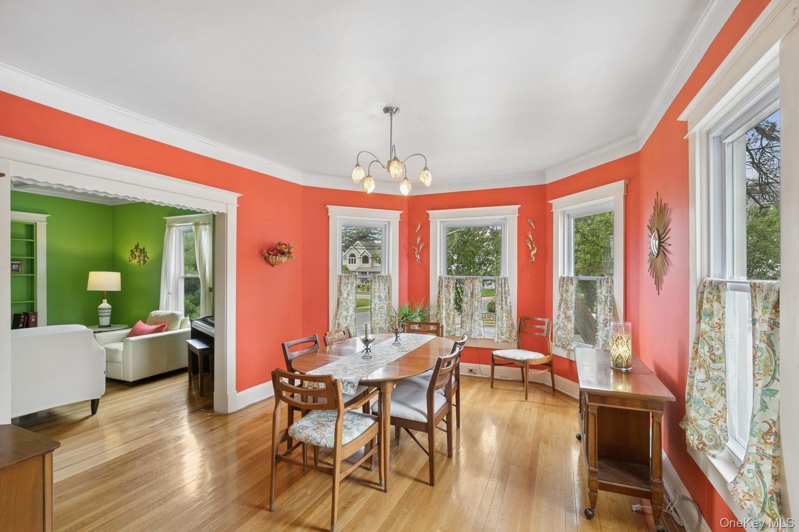 #10 photo, 457 Secatogue Avenue, ナッソー郡 Farmingdale , NY 11735