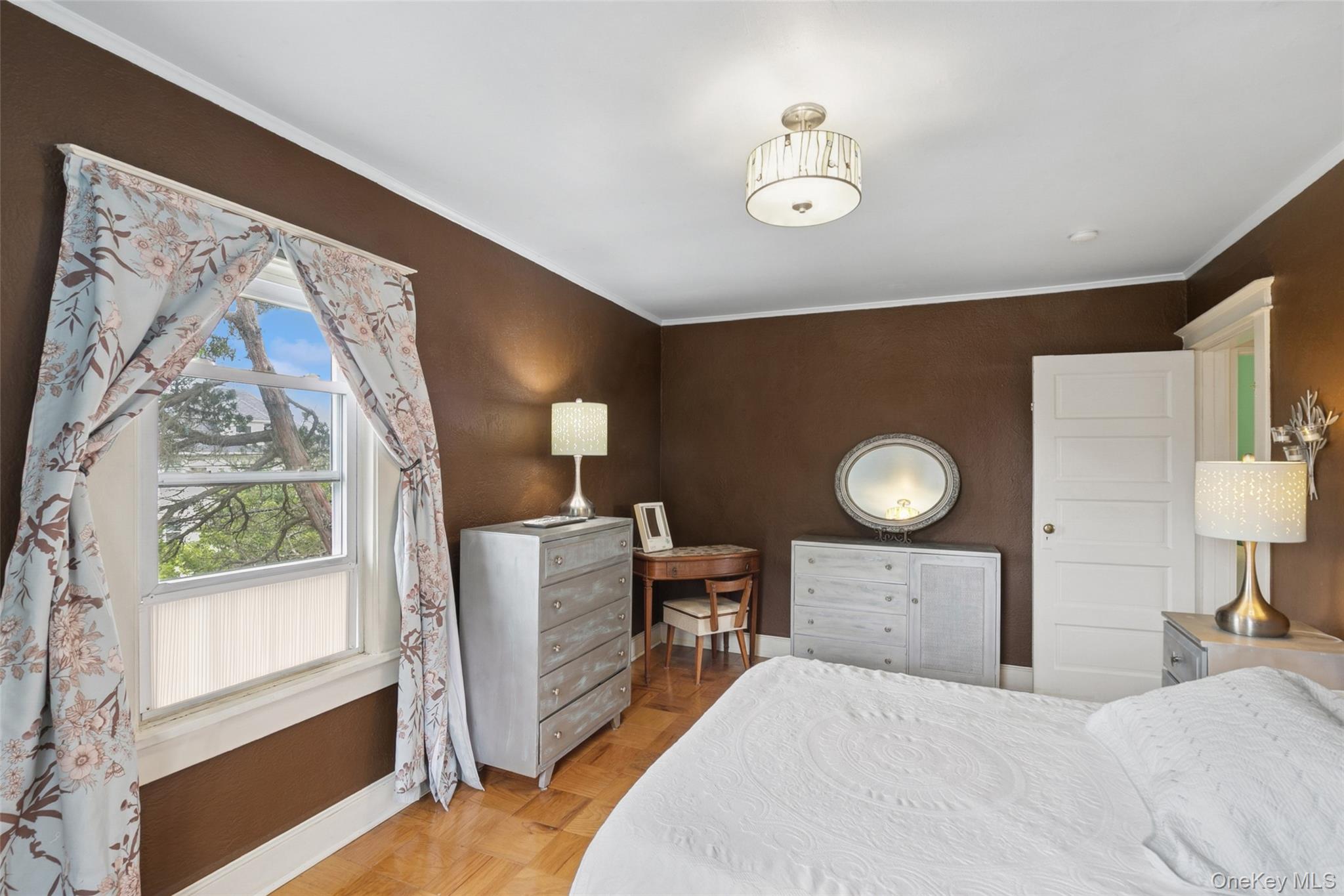 #17 photo, 457 Secatogue Avenue, ナッソー郡 Farmingdale , NY 11735