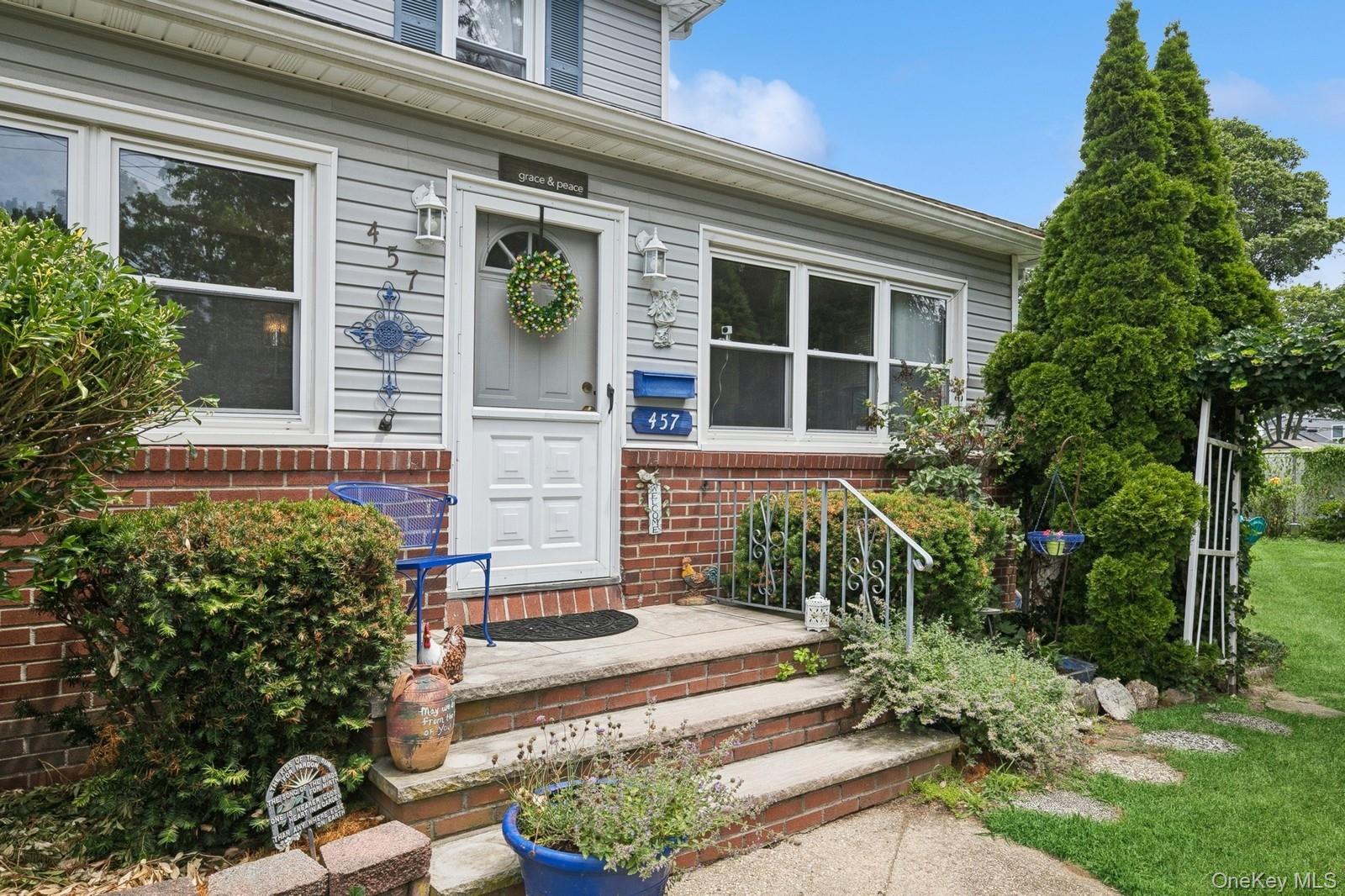 #3 photo, 457 Secatogue Avenue, ナッソー郡 Farmingdale , NY 11735