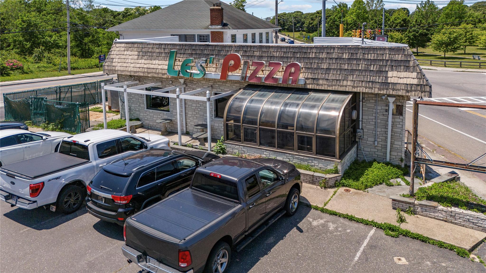 #2 photo, 15 S Country Road, サフォーク郡 East Patchogue , NY 11772