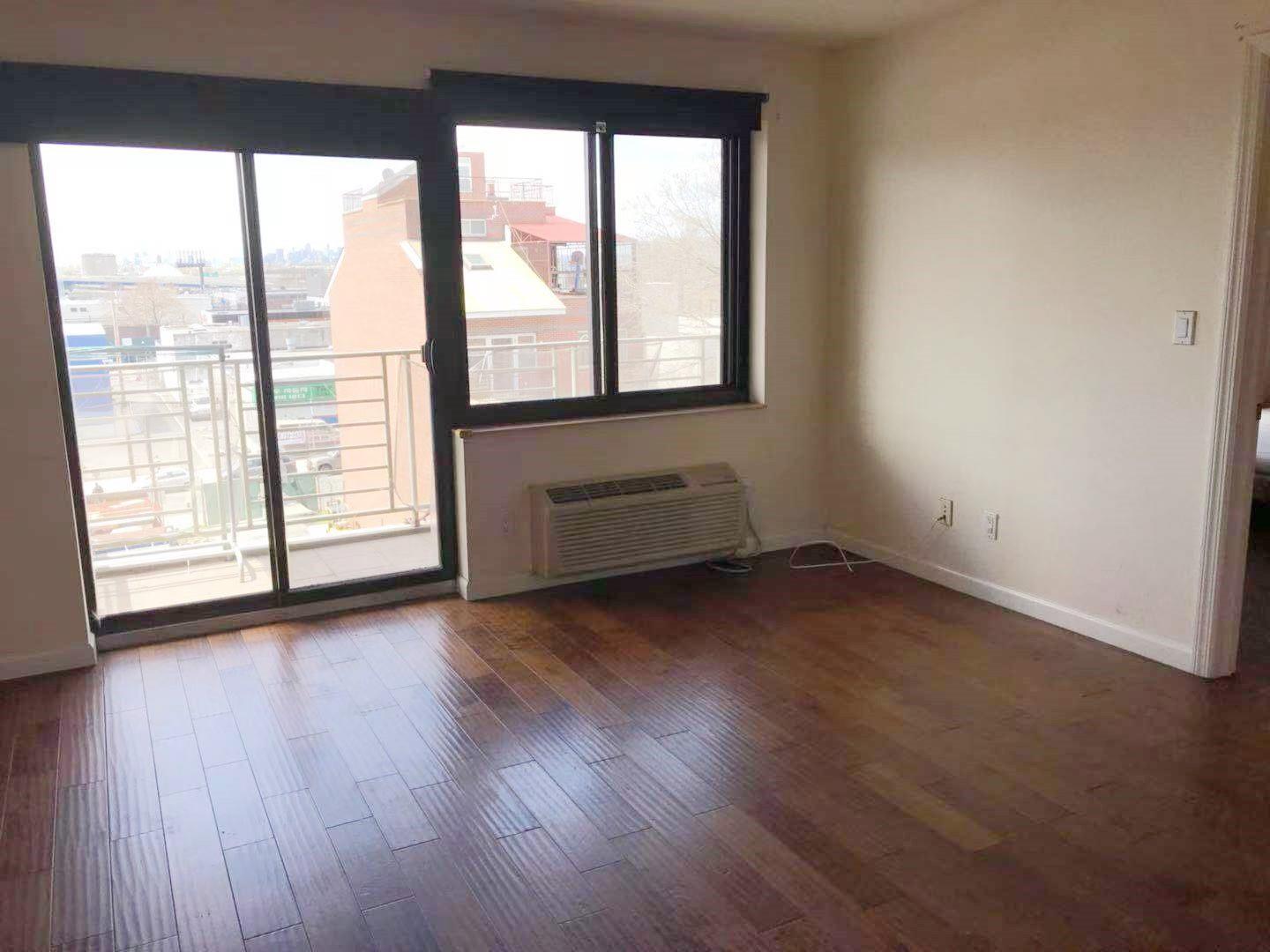 #3 photo, 3138 137th Street, クイーンズ区 Flushing , NY 11354