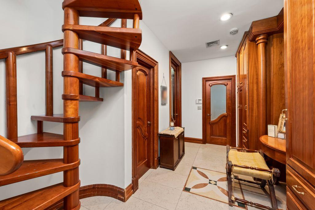 #13 photo, 35 Jeffrey Place, スタテンアイランド Staten Island , NY 10307