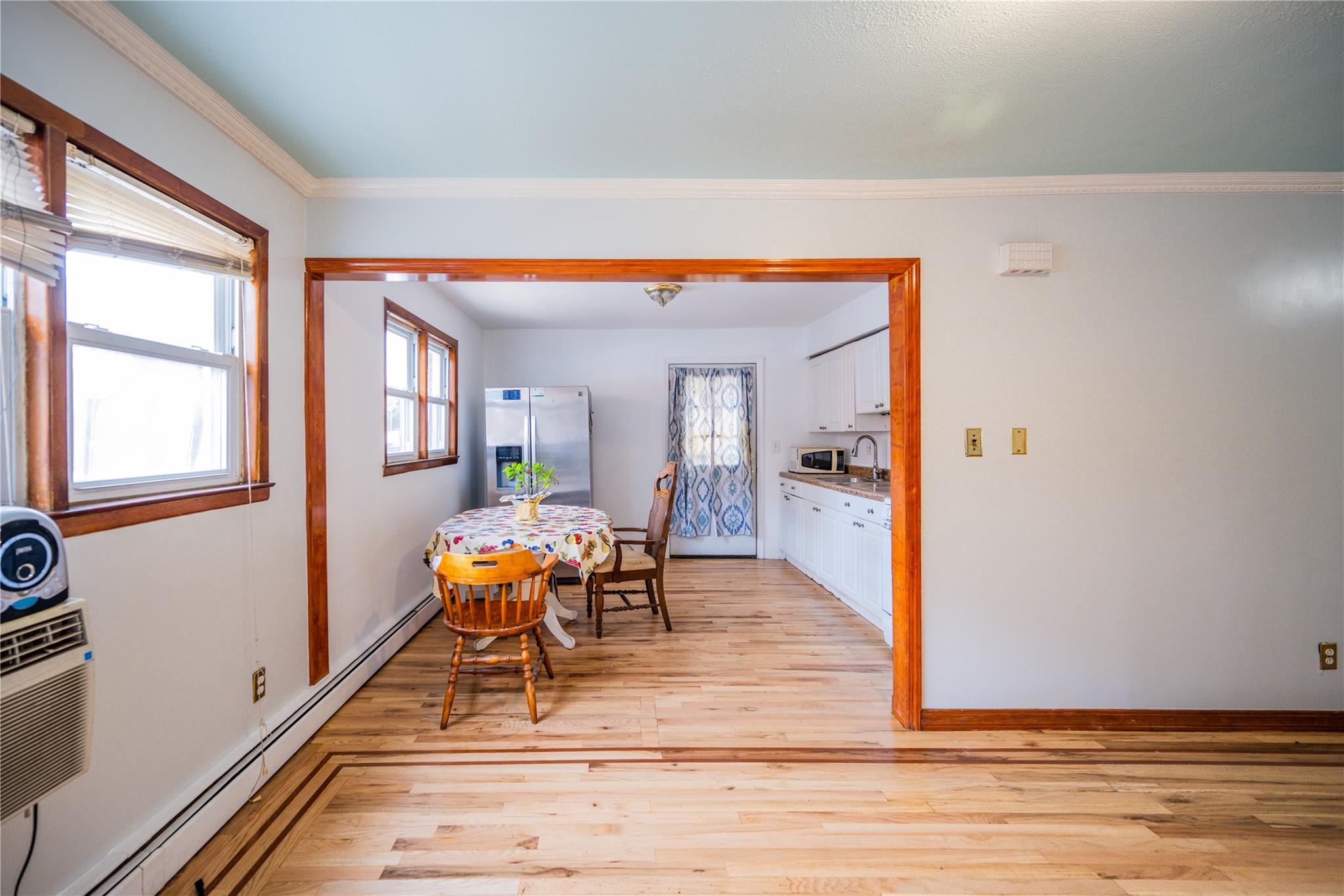 #4 photo, 59-38 Xenia Street, クイーンズ区 Corona , NY 11368