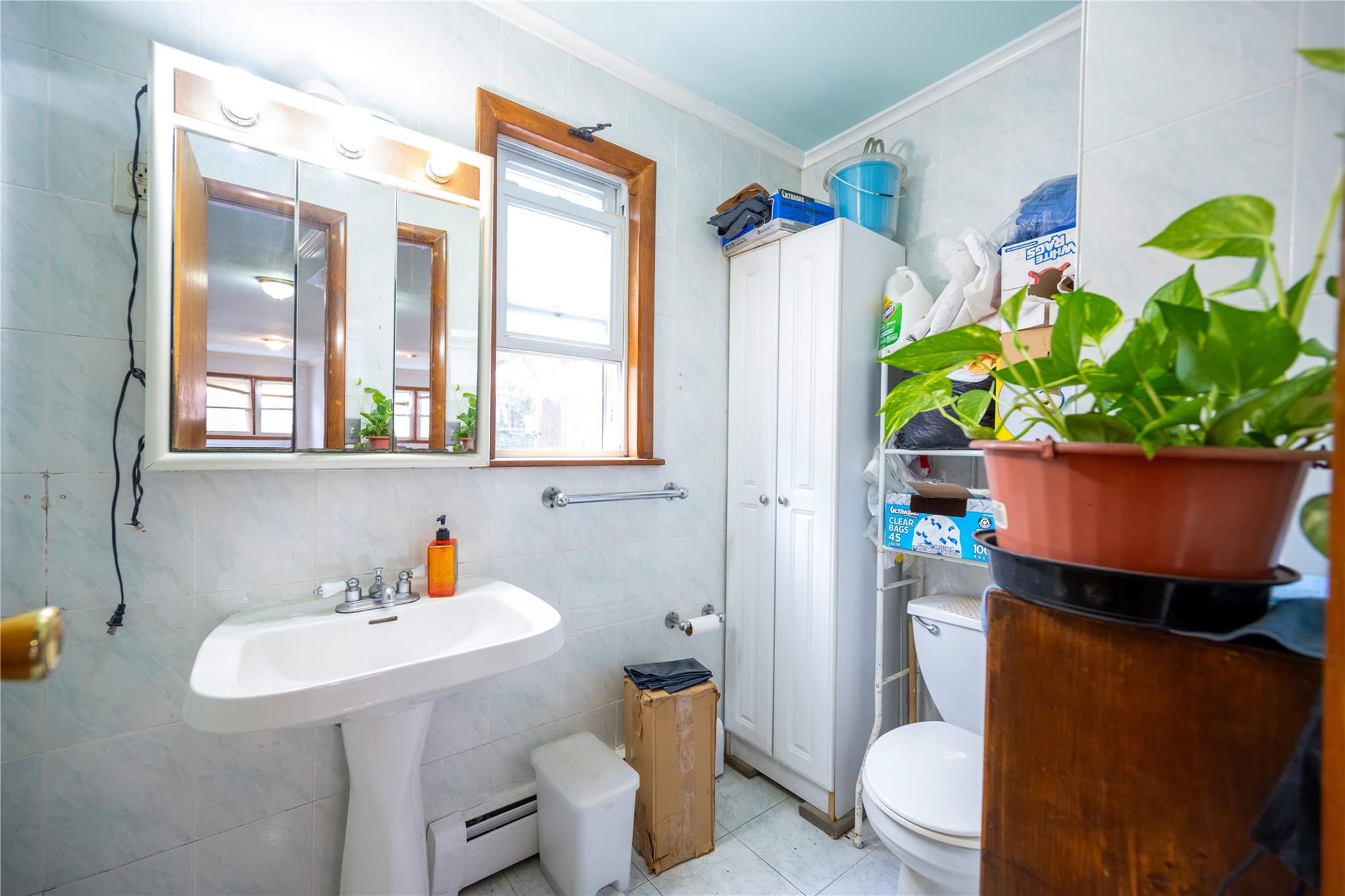 #7 photo, 59-38 Xenia Street, クイーンズ区 Corona , NY 11368