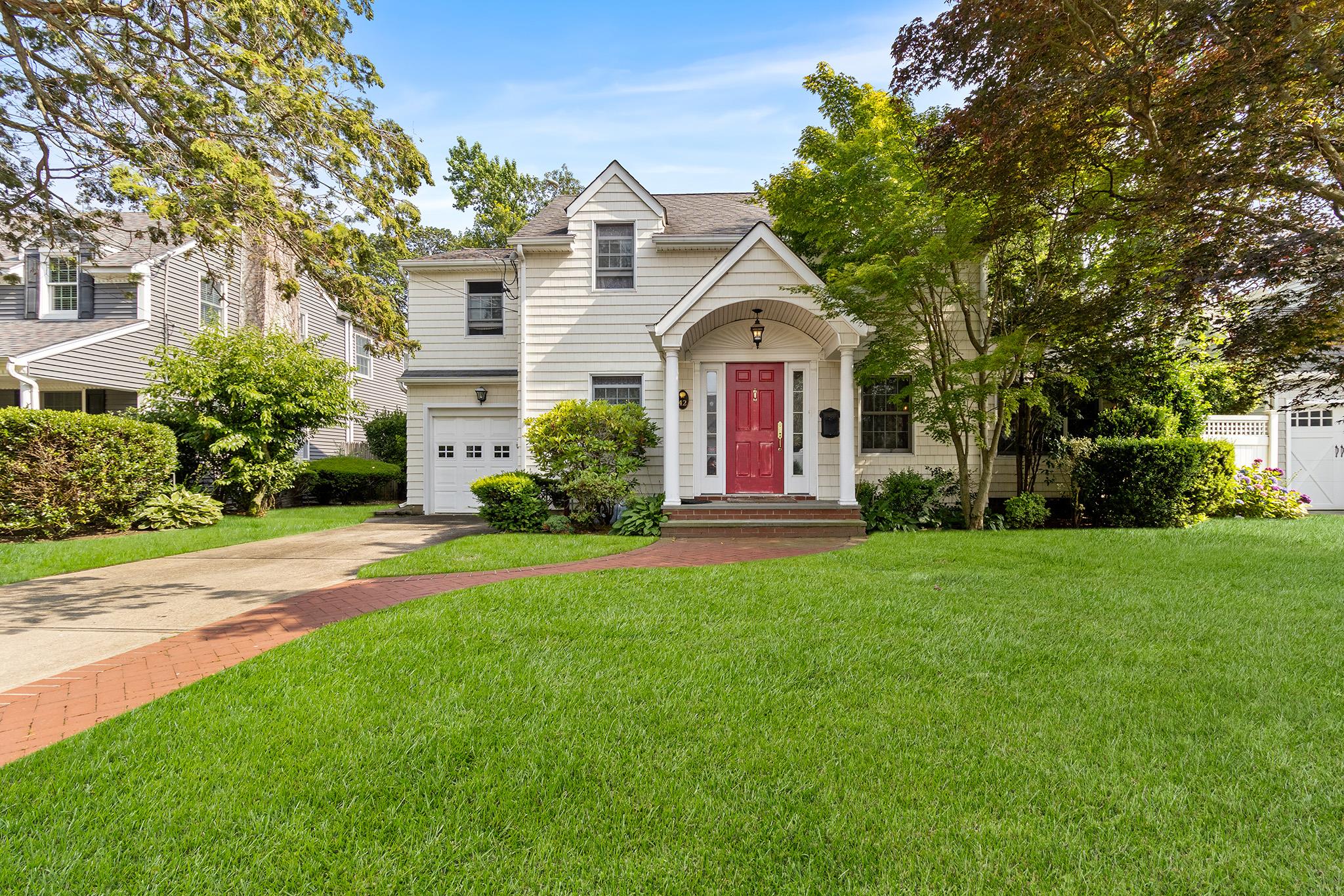 #1 photo, 42 E Webster Street, 長島 Merrick , NY 11566