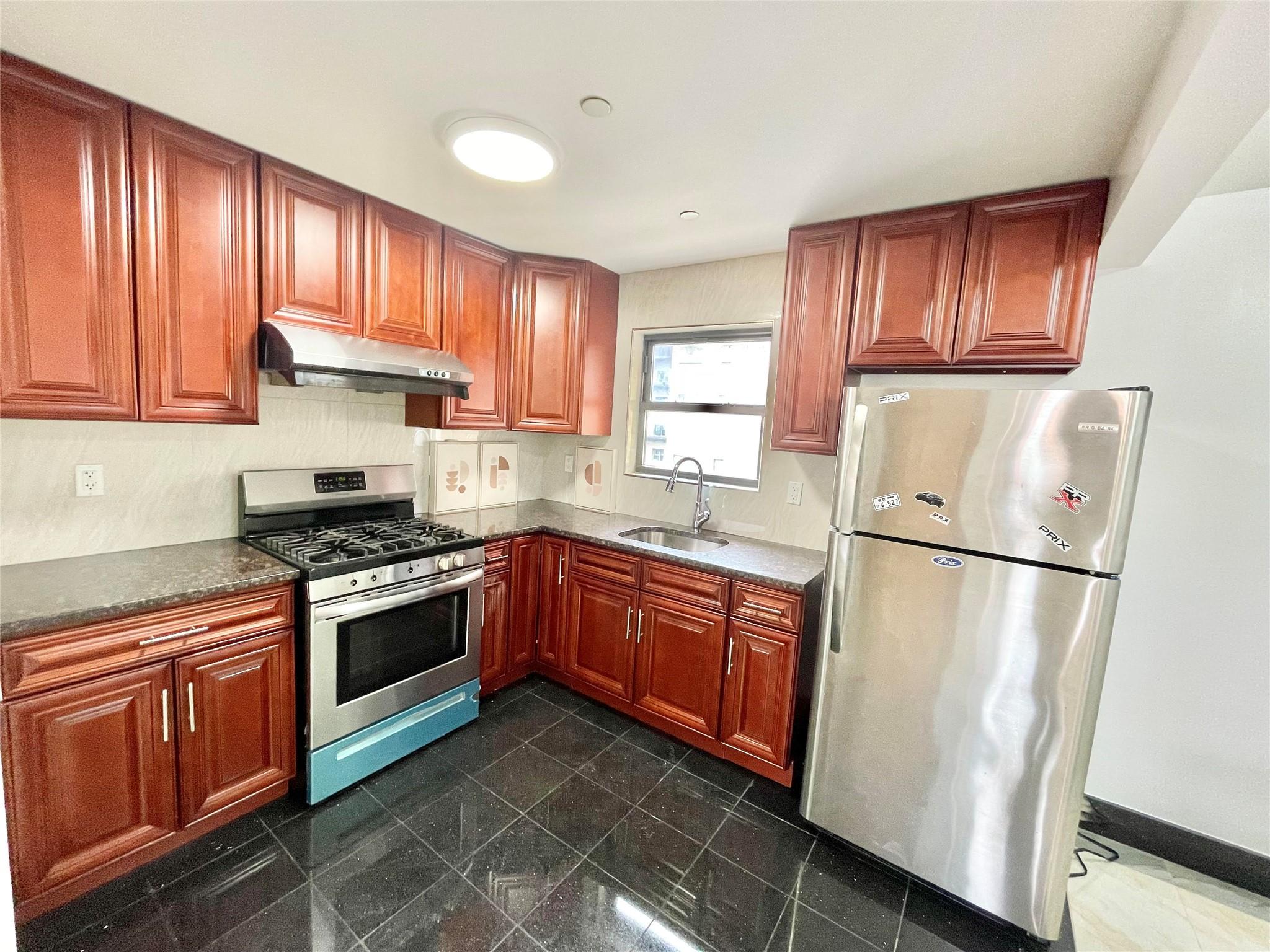 #5 photo, 31-47 137th Street, クイーンズ区 Flushing , NY 11354